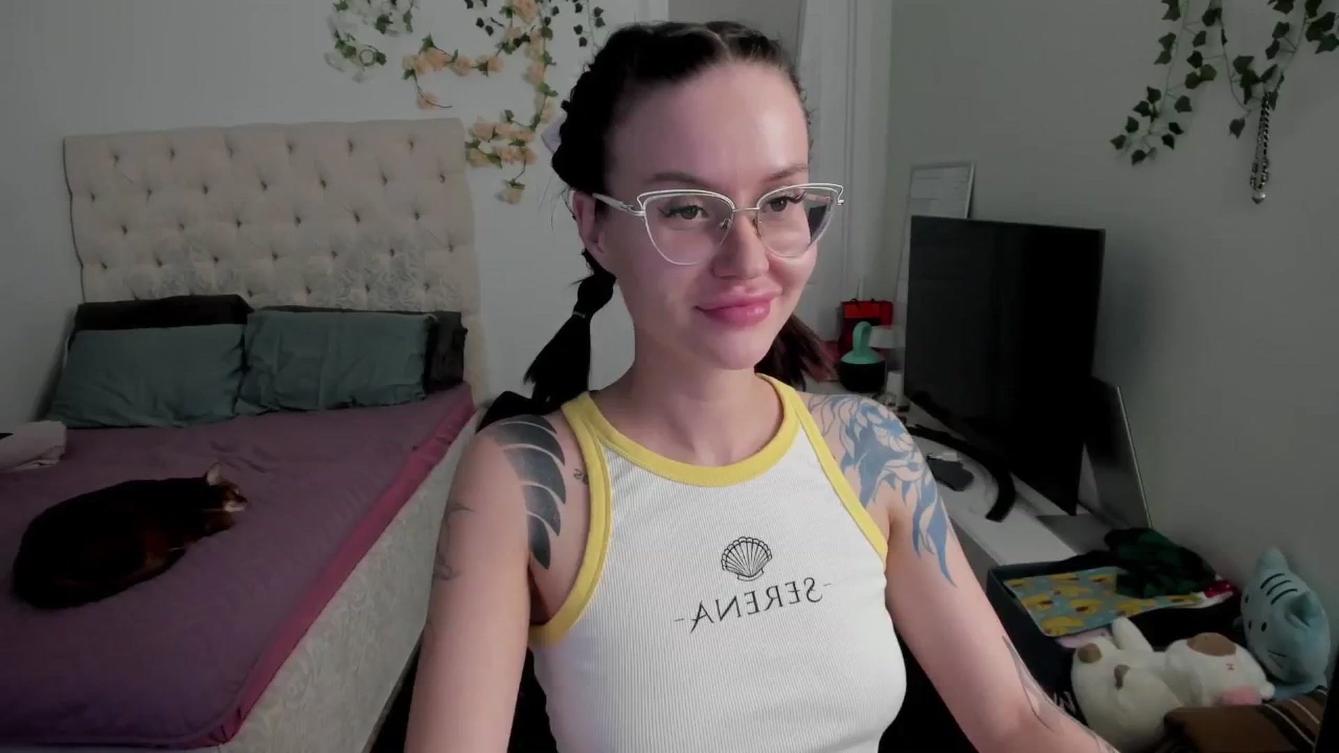 Gallery image thumbnail from Ellaaaa's myfreecams stream on, 02/11/2026, 14:53 image 12 of 20
