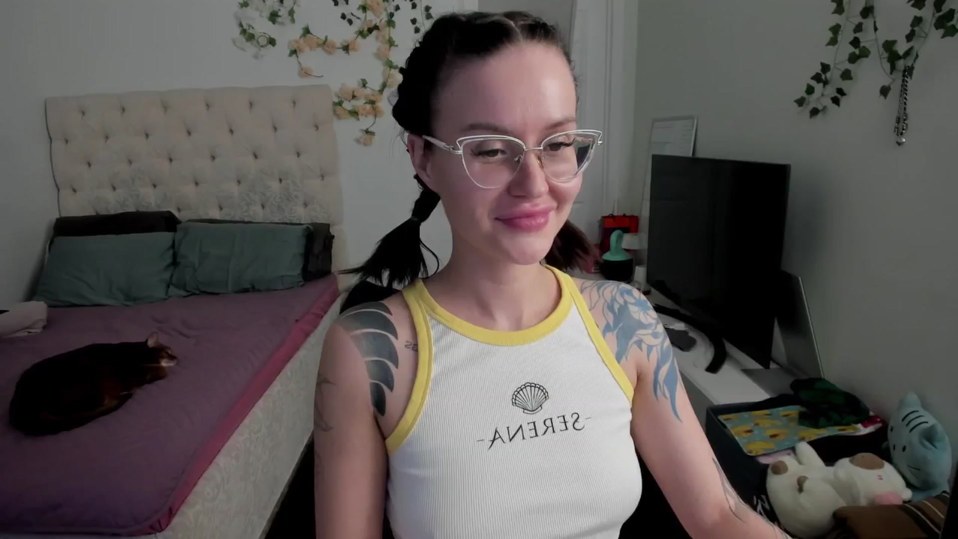 Gallery image thumbnail from Ellaaaa's myfreecams stream on, 02/11/2026, 14:53 image 11 of 20