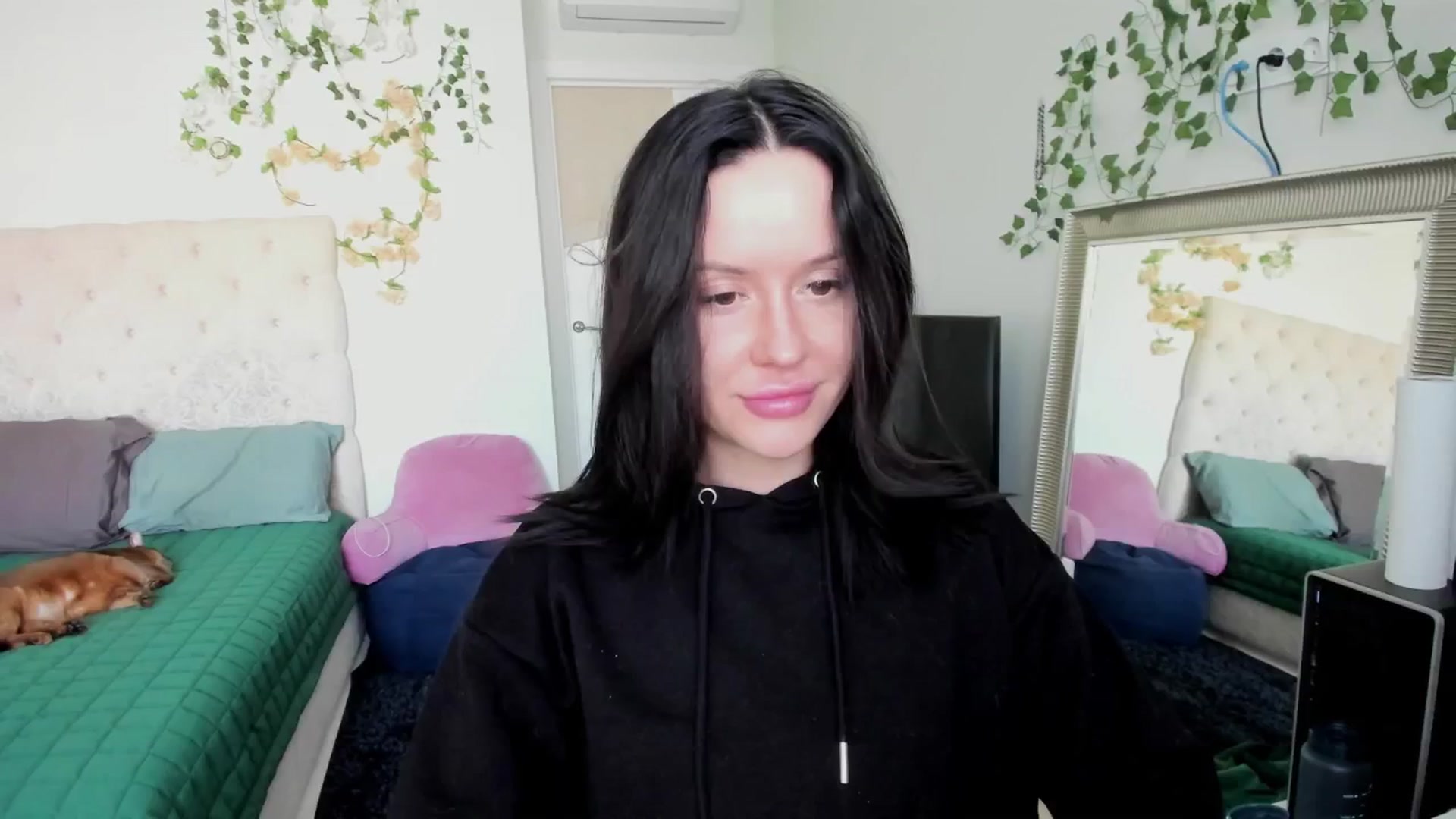 Gallery image thumbnail from Ellaaaa's myfreecams stream on, 02/25/2026, 08:18 image 18 of 20
