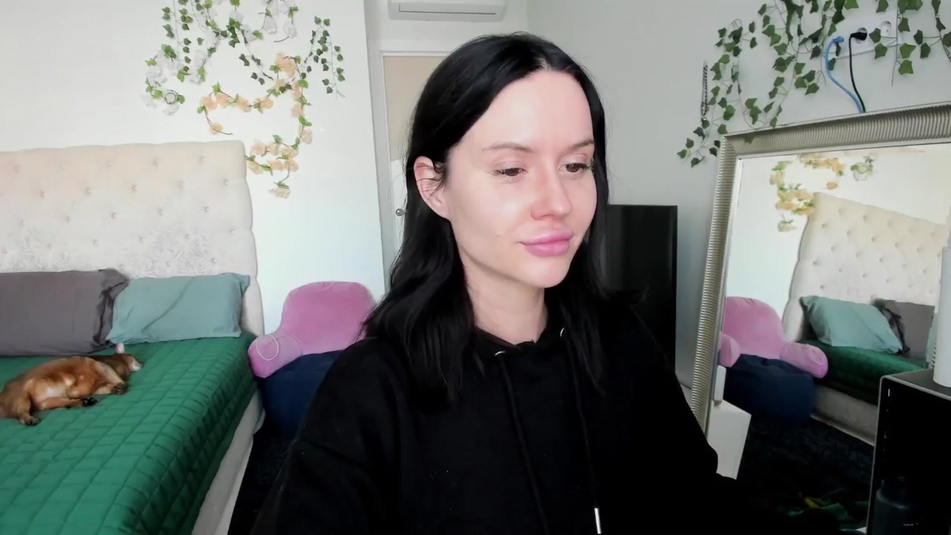 Gallery image thumbnail from Ellaaaa's myfreecams stream on, 02/25/2026, 08:18 image 3 of 20