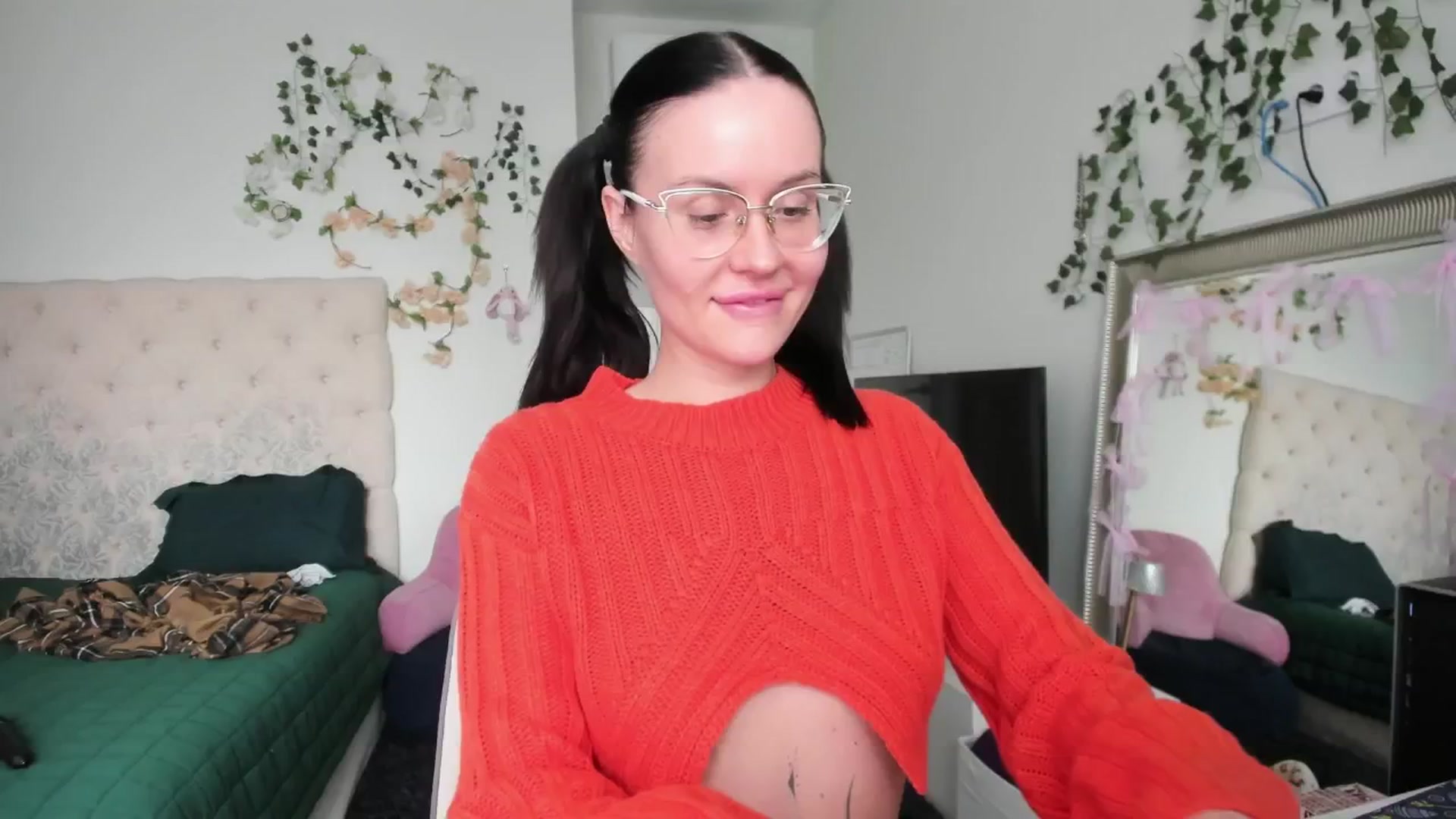 Gallery image thumbnail from Ellaaaa's myfreecams stream on, 03/23/2026, 12:57 image 6 of 20