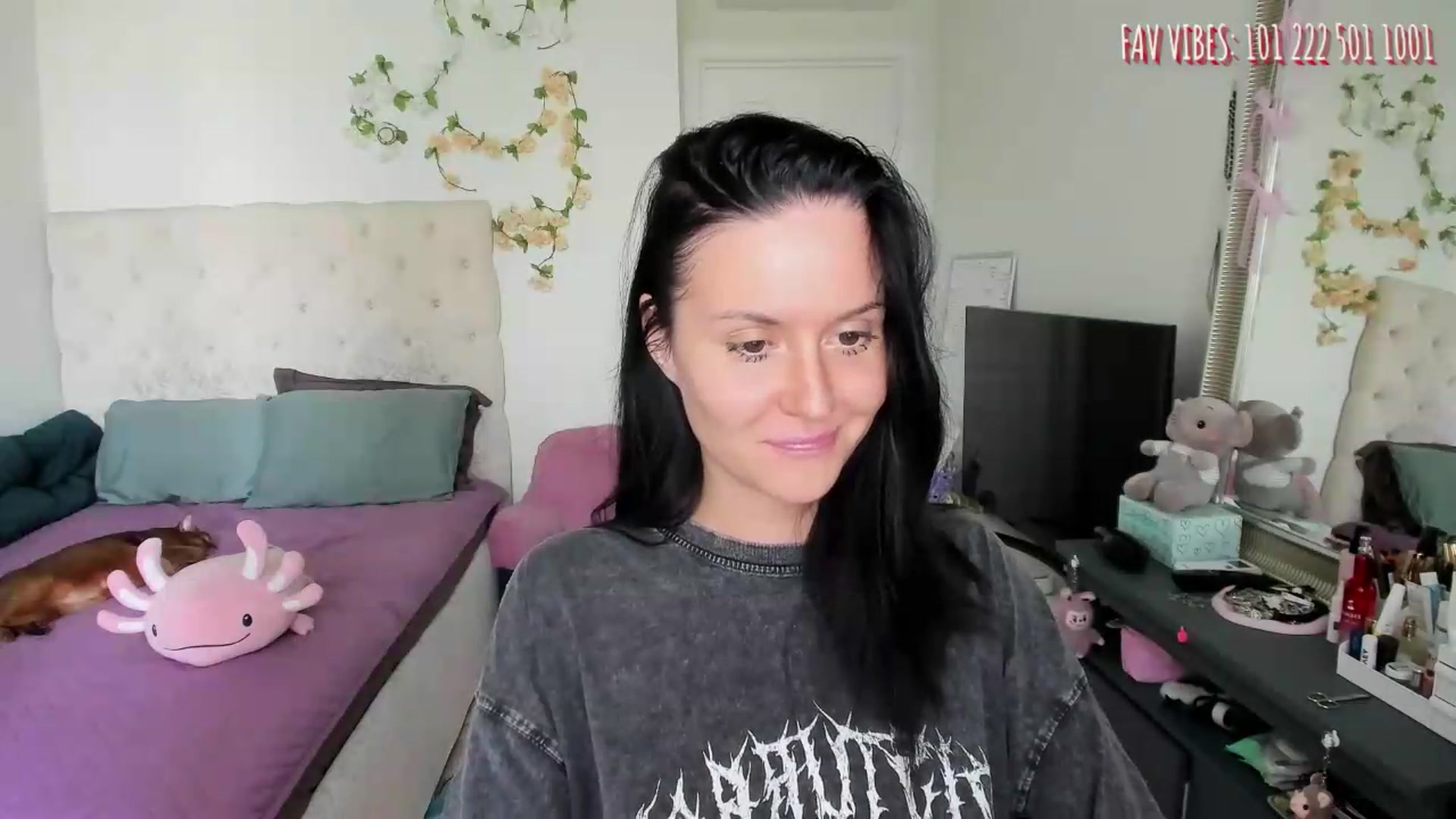 Gallery image thumbnail from Ellaaaa's myfreecams stream on, 07/10/2026, 07:58 image 13 of 20