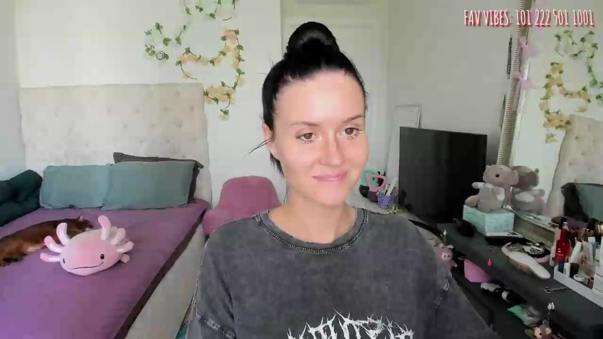 Gallery image thumbnail from Ellaaaa's myfreecams stream on, 07/10/2026, 07:58 image 1 of 20
