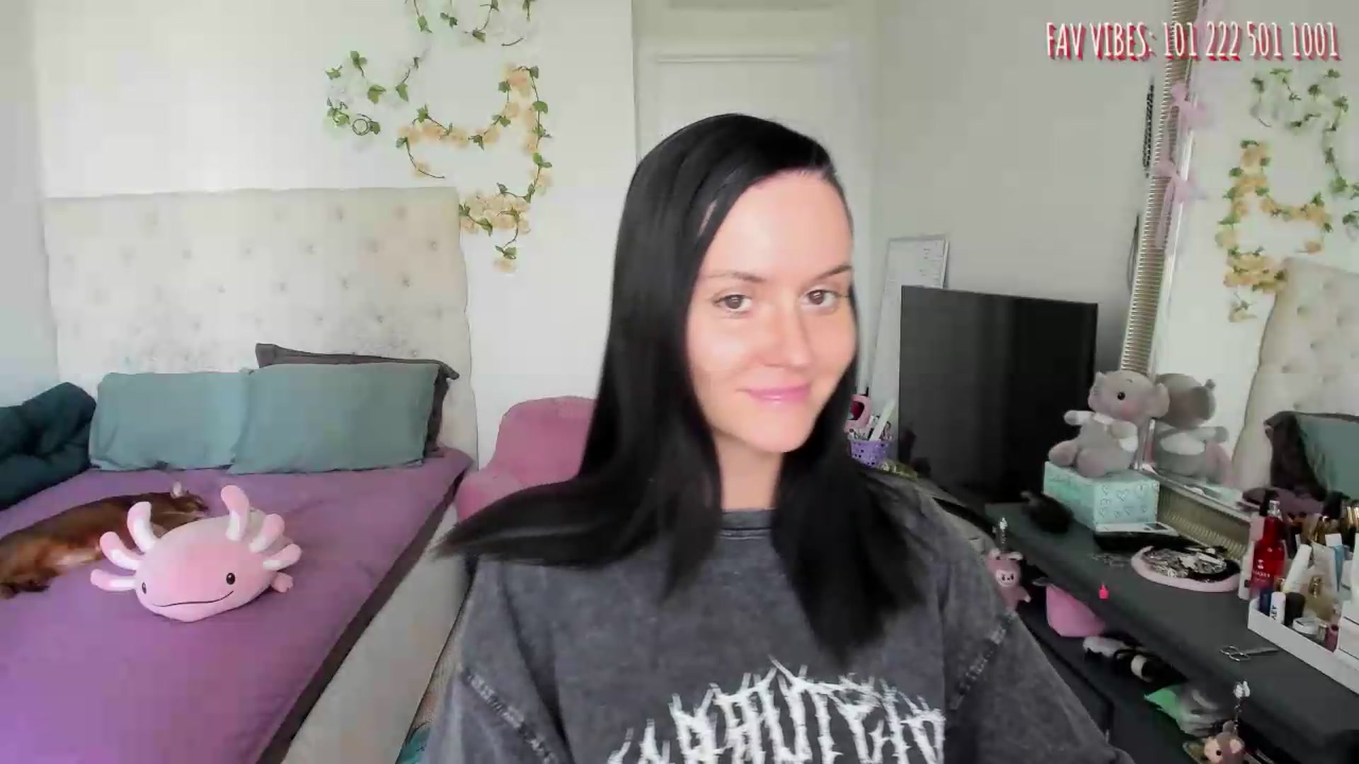 Gallery image thumbnail from Ellaaaa's myfreecams stream on, 07/10/2026, 07:58 image 3 of 20