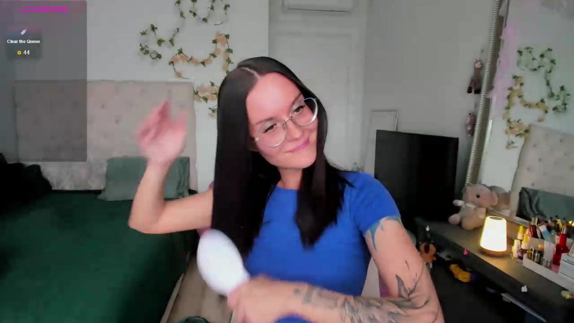 Gallery image thumbnail from Ellaaaa's myfreecams stream on, 08/21/2026, 11:33 image 16 of 20