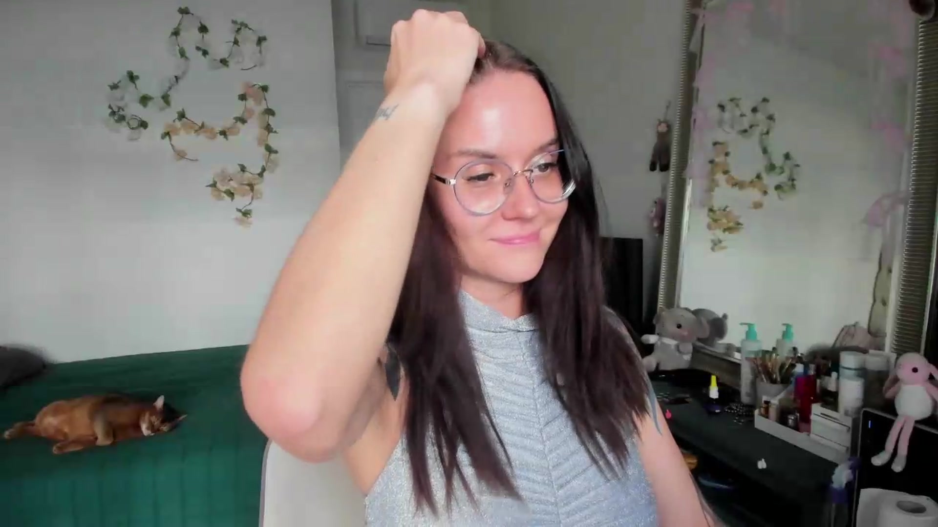 Gallery image thumbnail from Ellaaaa's myfreecams stream on, 08/28/2026, 15:38 image 18 of 20