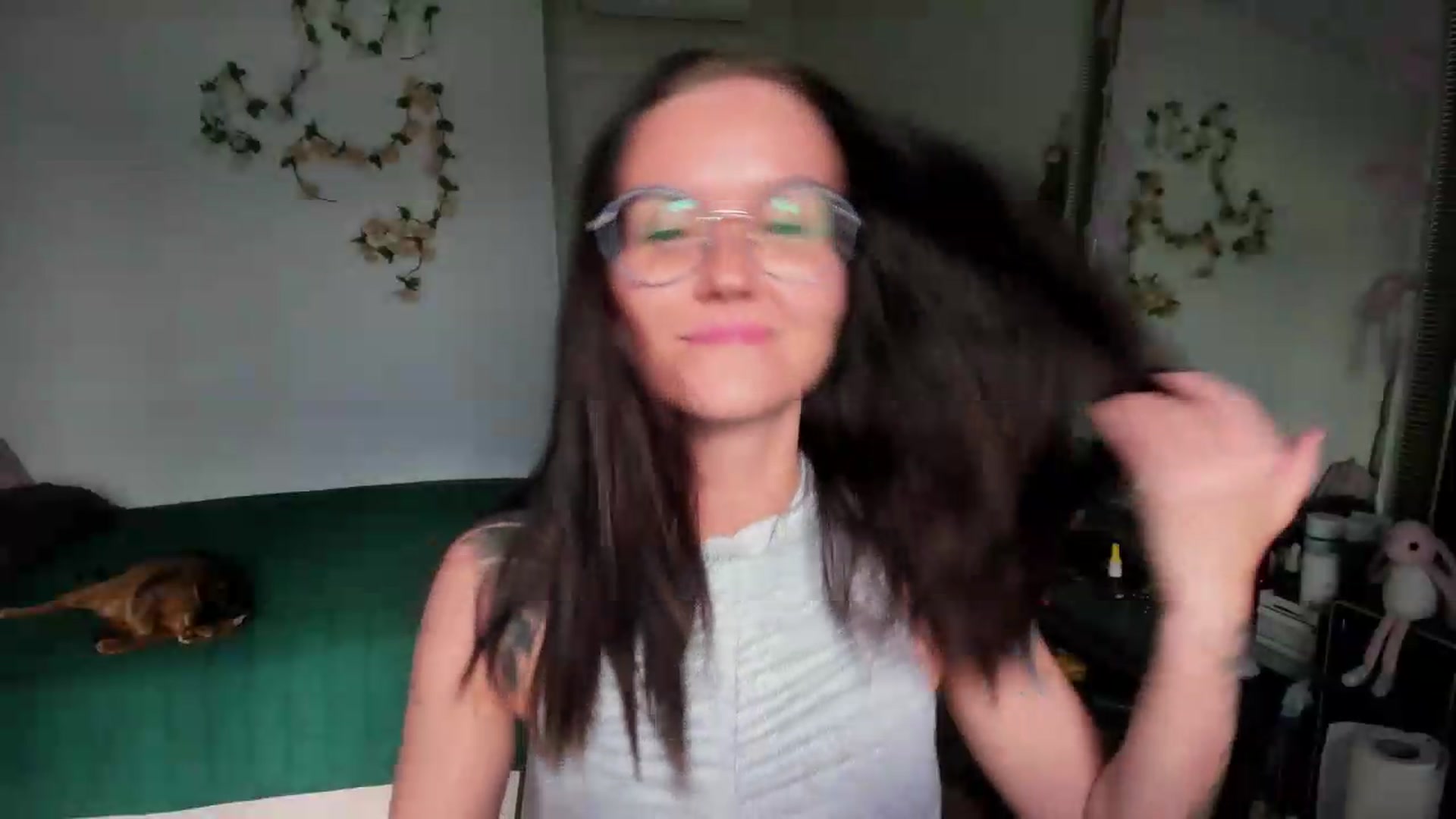Gallery image thumbnail from Ellaaaa's myfreecams stream on, 08/28/2026, 15:38 image 7 of 20