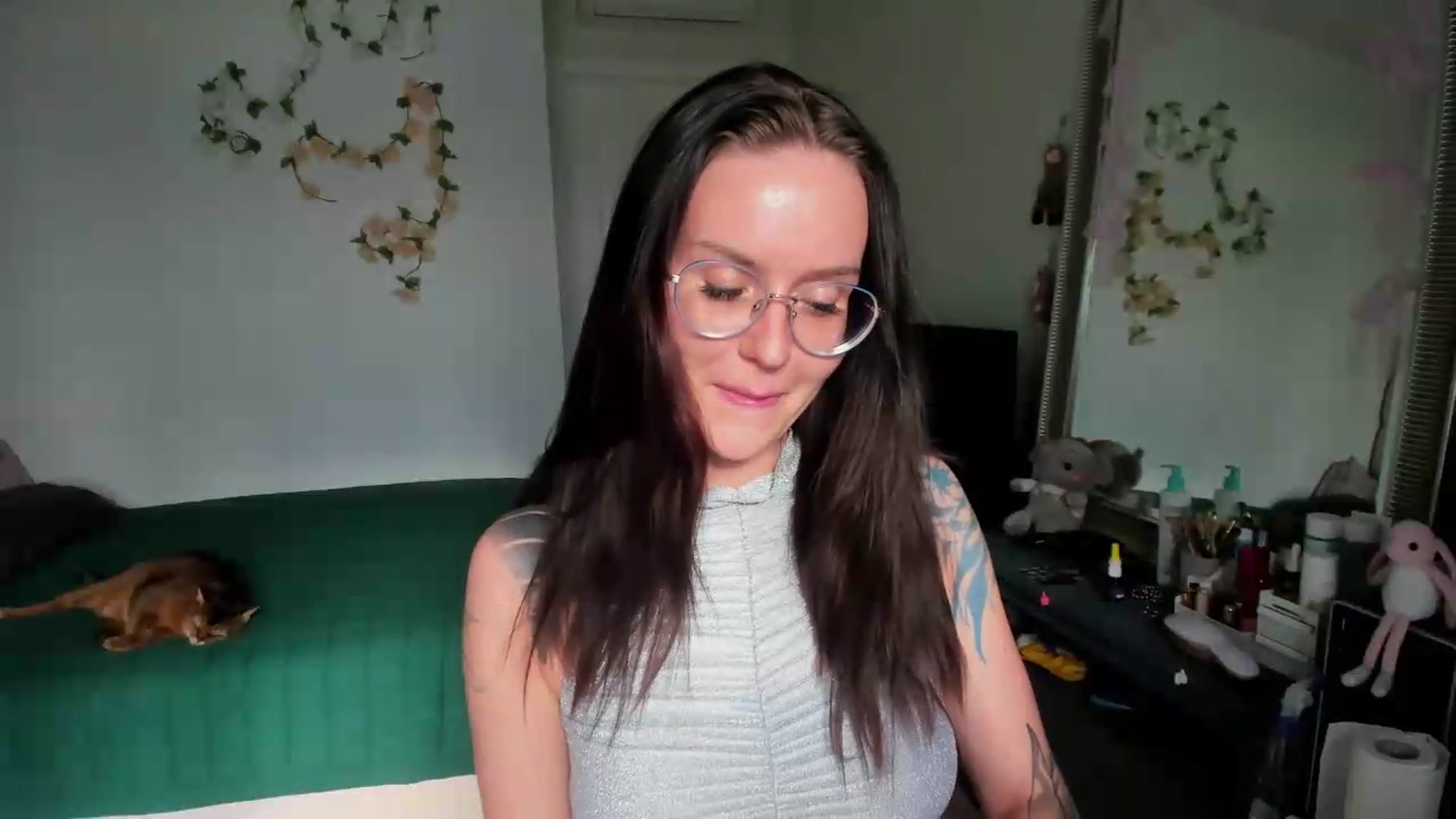 Gallery image thumbnail from Ellaaaa's myfreecams stream on, 08/28/2026, 15:38 image 4 of 20