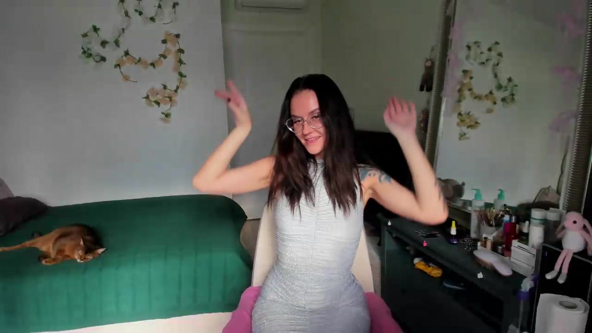 Gallery image thumbnail from Ellaaaa's myfreecams stream on, 08/28/2026, 15:38 image 5 of 20
