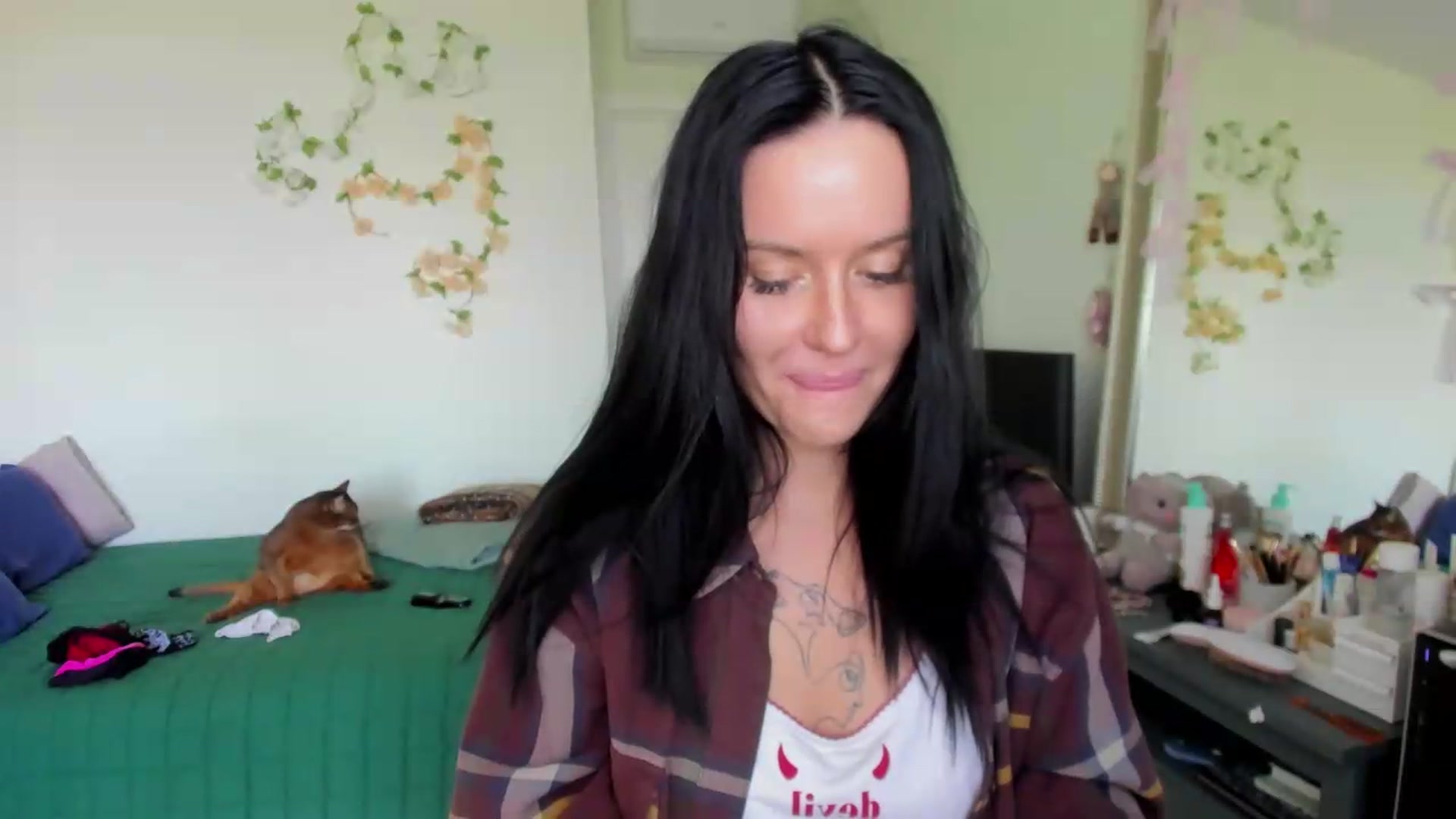 Gallery image thumbnail from Ellaaaa's myfreecams stream on, 09/14/2026, 10:48 image 7 of 20