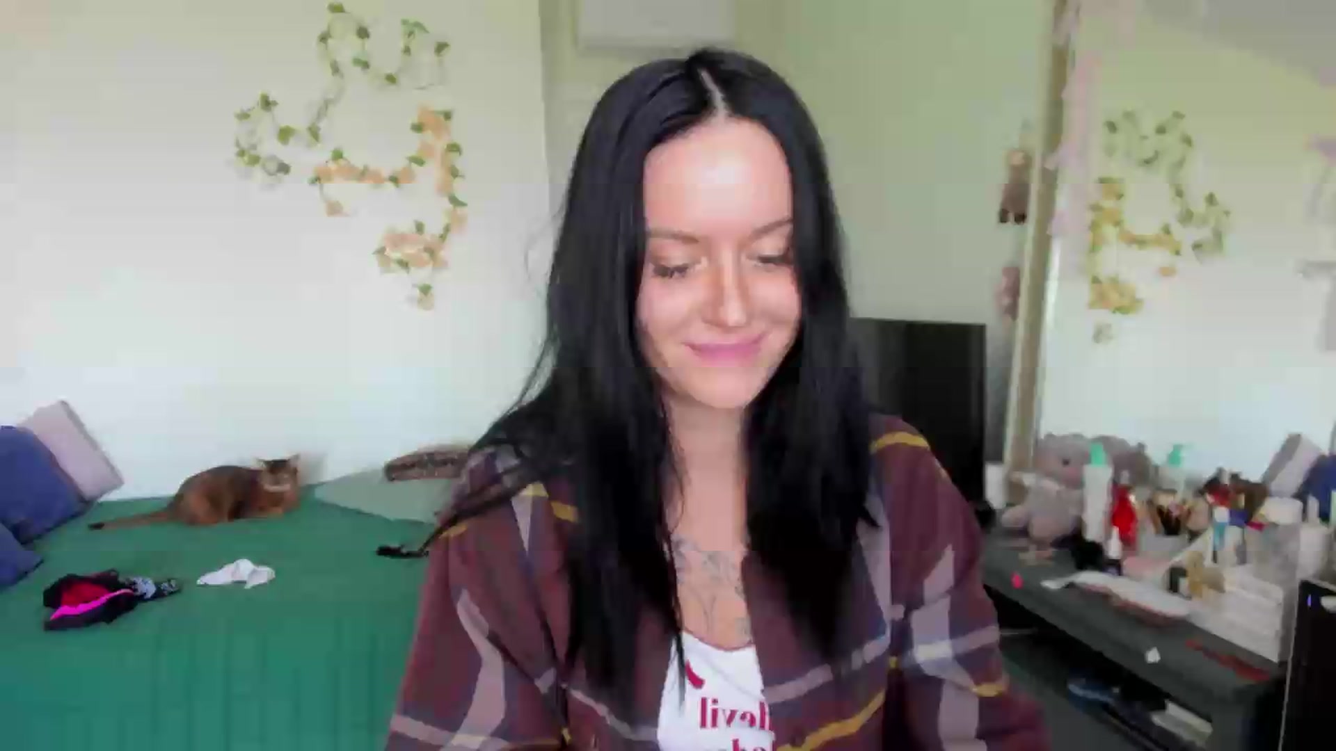 Gallery image thumbnail from Ellaaaa's myfreecams stream on, 09/14/2026, 10:48 image 3 of 20