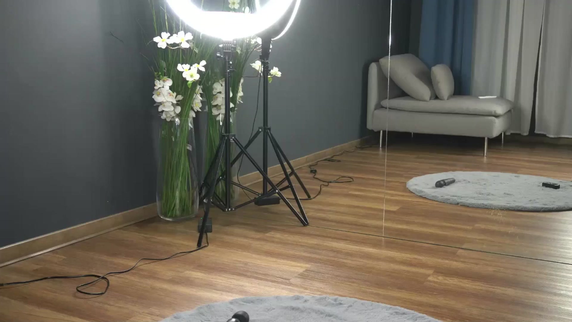 Gallery image thumbnail from Ellaacandy's myfreecams stream on, 02/10/2025, 14:28 image 17 of 20