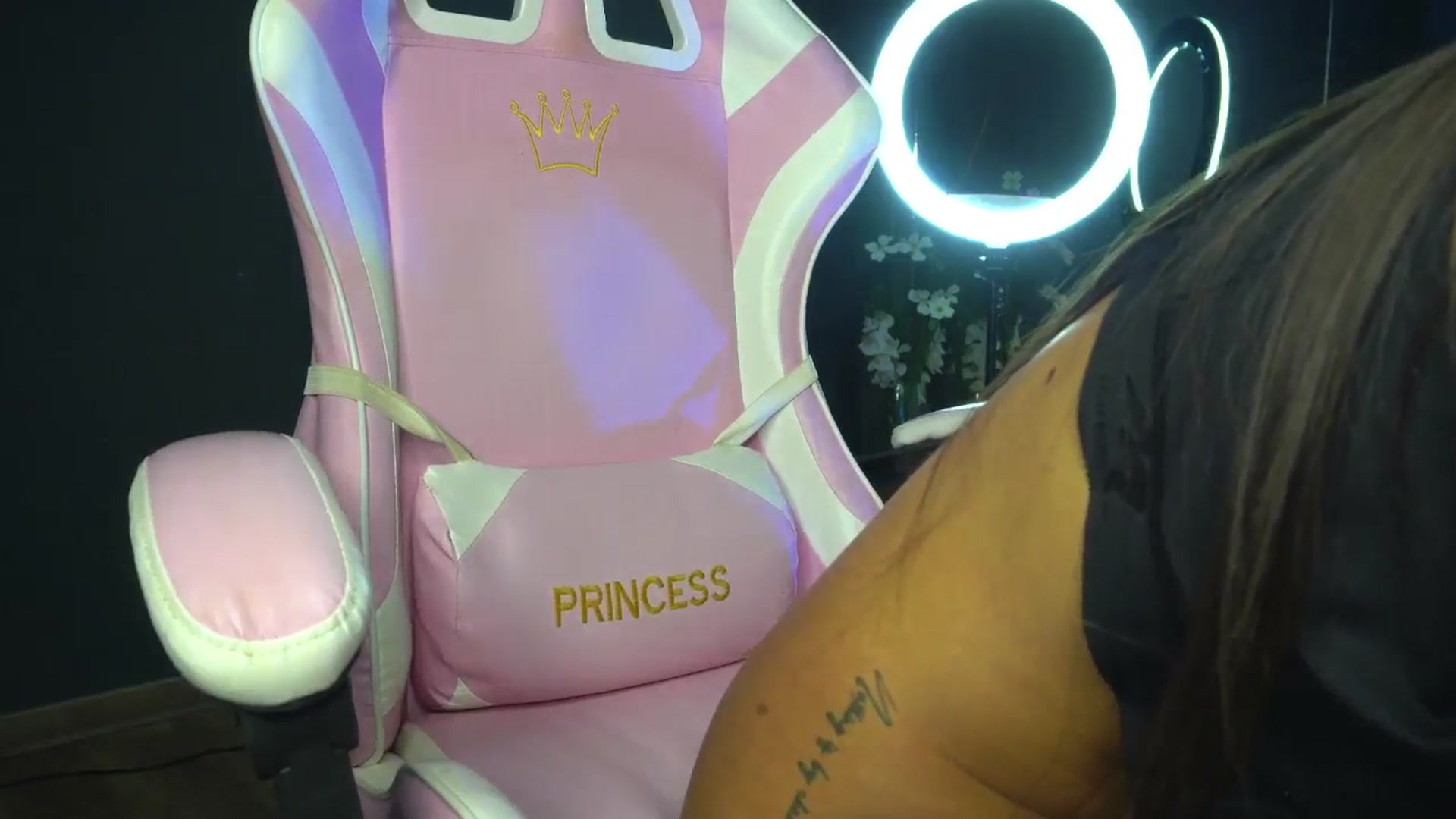 Gallery image thumbnail from Ellaacandy's myfreecams stream on, 04/04/2025, 13:07 image 11 of 20