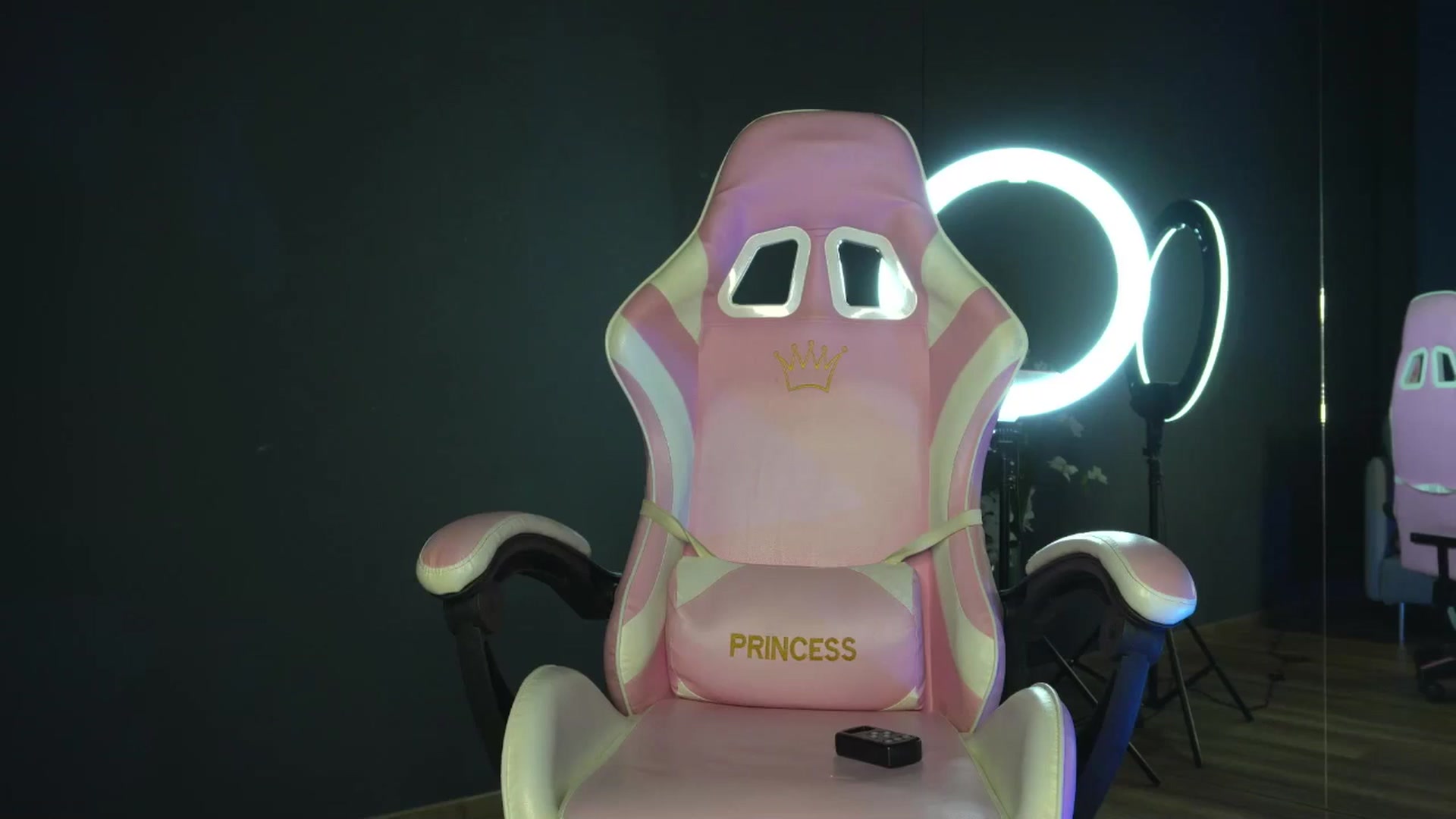 Gallery image thumbnail from Ellaacandy's myfreecams stream on, 04/04/2025, 13:07 image 6 of 20