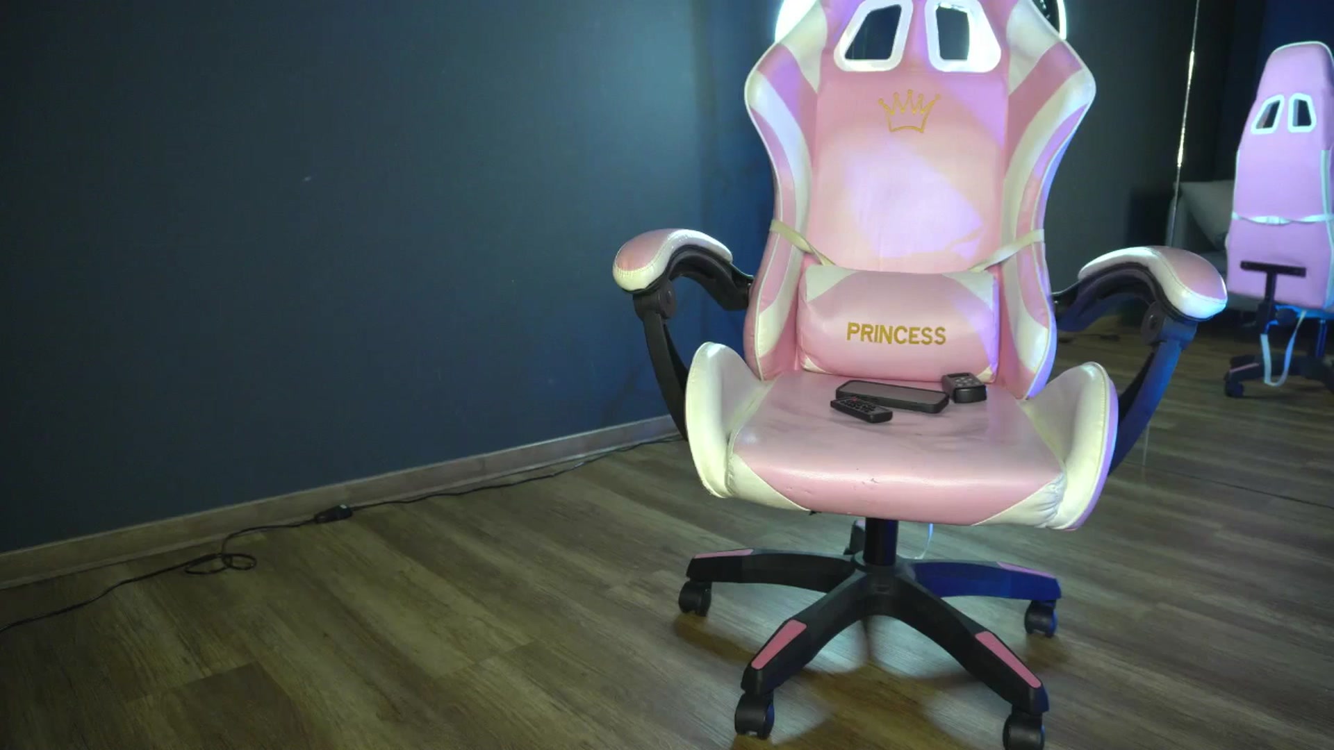 Gallery image thumbnail from Ellaacandy's myfreecams stream on, 04/05/2025, 14:43 image 3 of 20