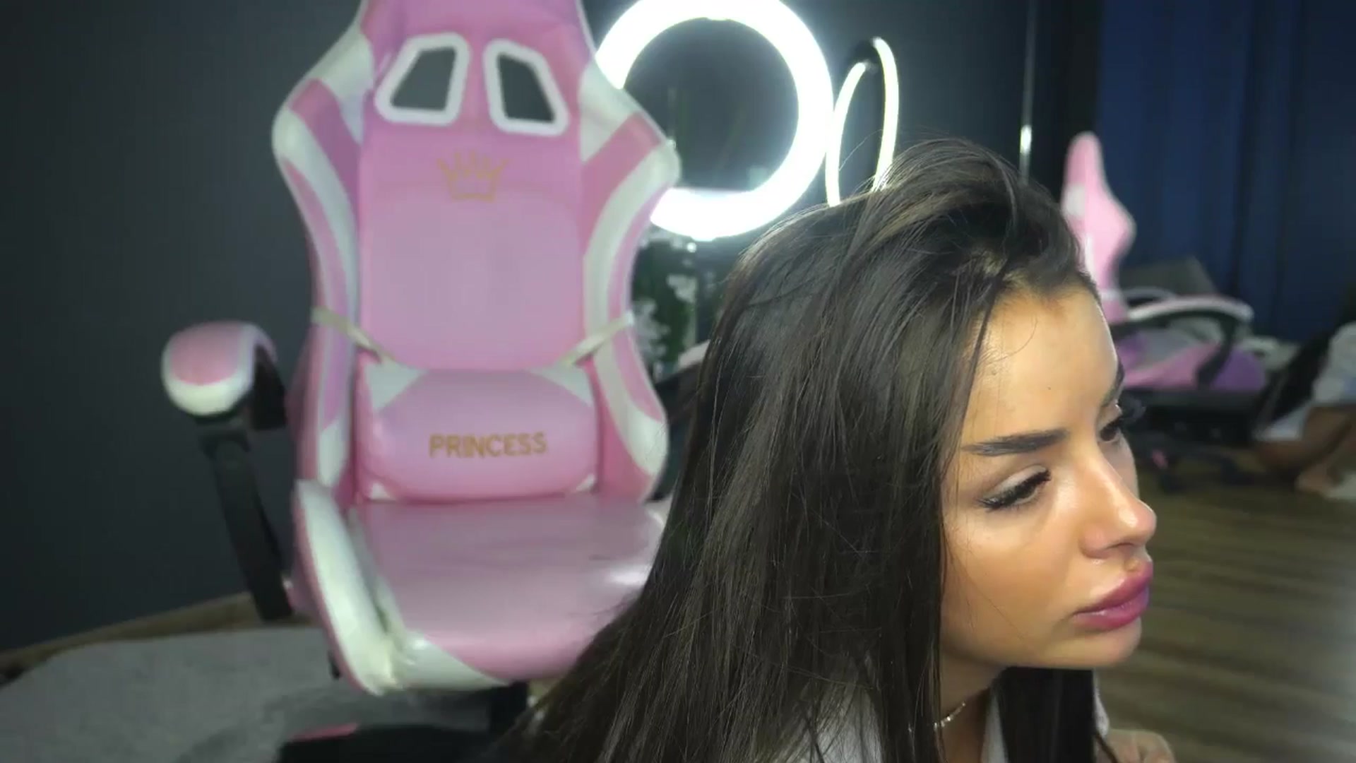 Gallery image thumbnail from Ellaacandy's myfreecams stream on, 04/06/2025, 14:08 image 6 of 20
