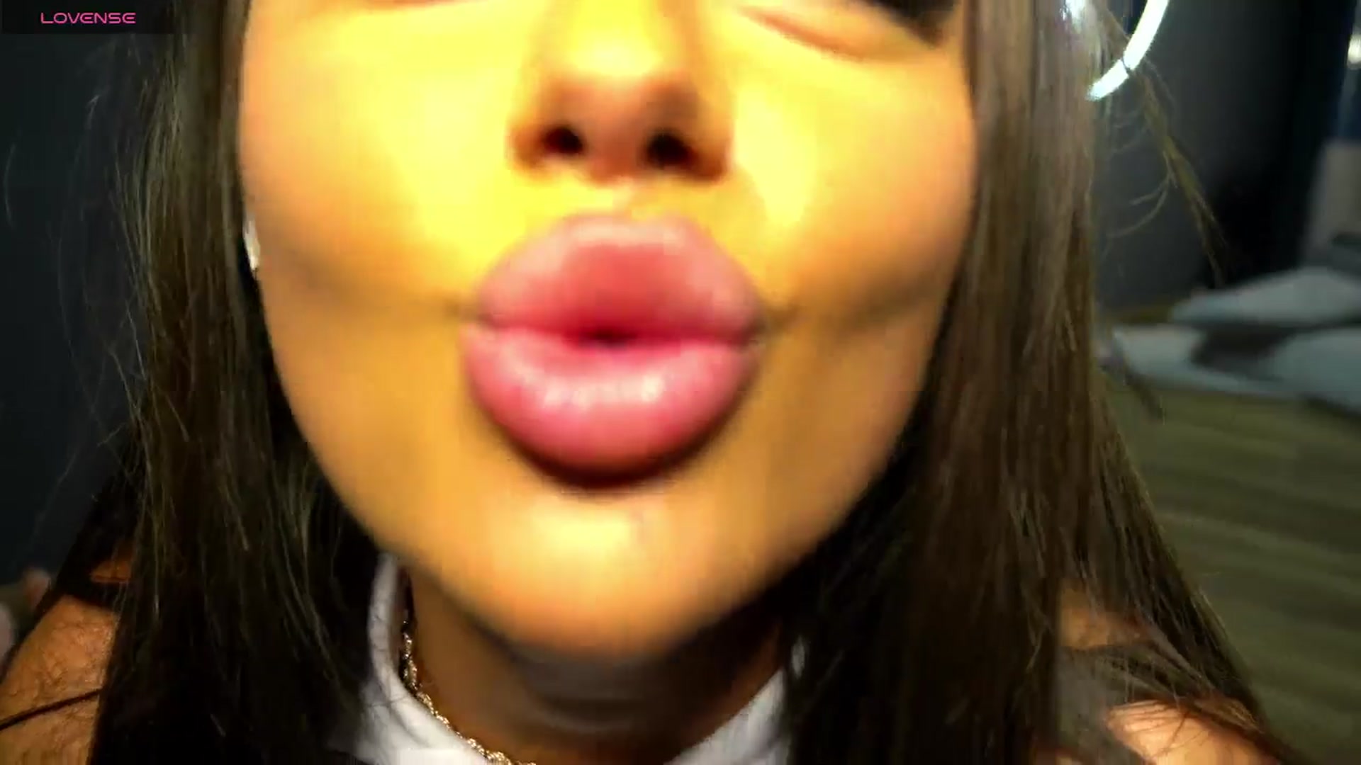 Gallery image thumbnail from Ellaacandy's myfreecams stream on, 04/19/2025, 14:52 image 17 of 20