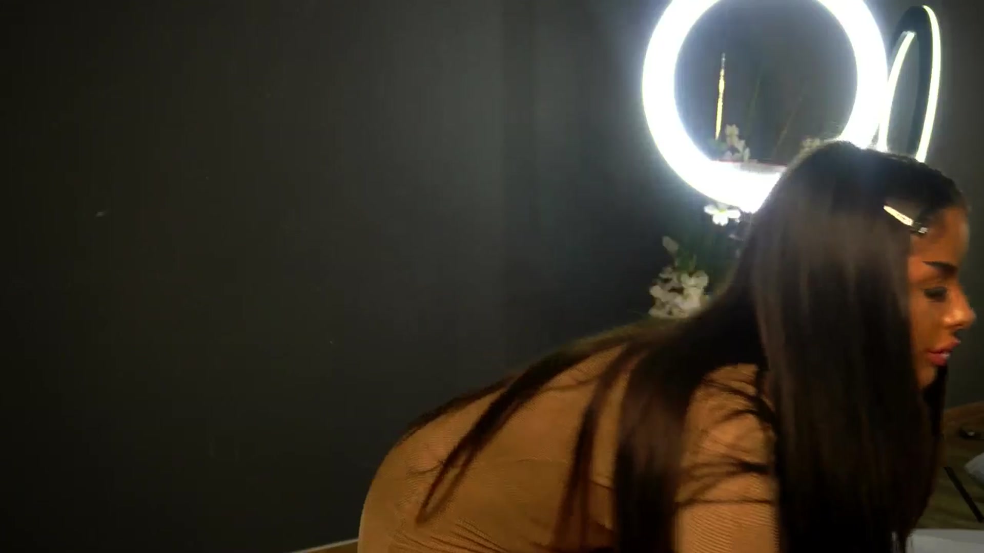 Gallery image thumbnail from Ellaacandy's myfreecams stream on, 04/29/2025, 11:11 image 4 of 20