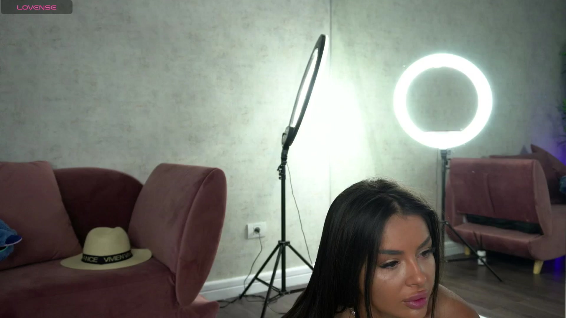 Gallery image thumbnail from Ellaacandy's myfreecams stream on, 06/11/2025, 06:26 image 16 of 20
