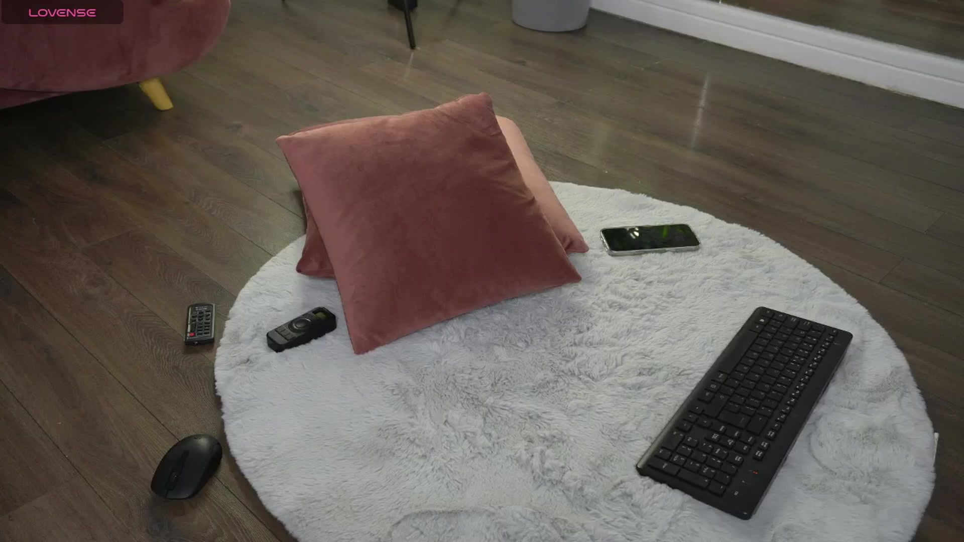 Gallery image thumbnail from Ellaacandy's myfreecams stream on, 07/18/2025, 14:00 image 13 of 20