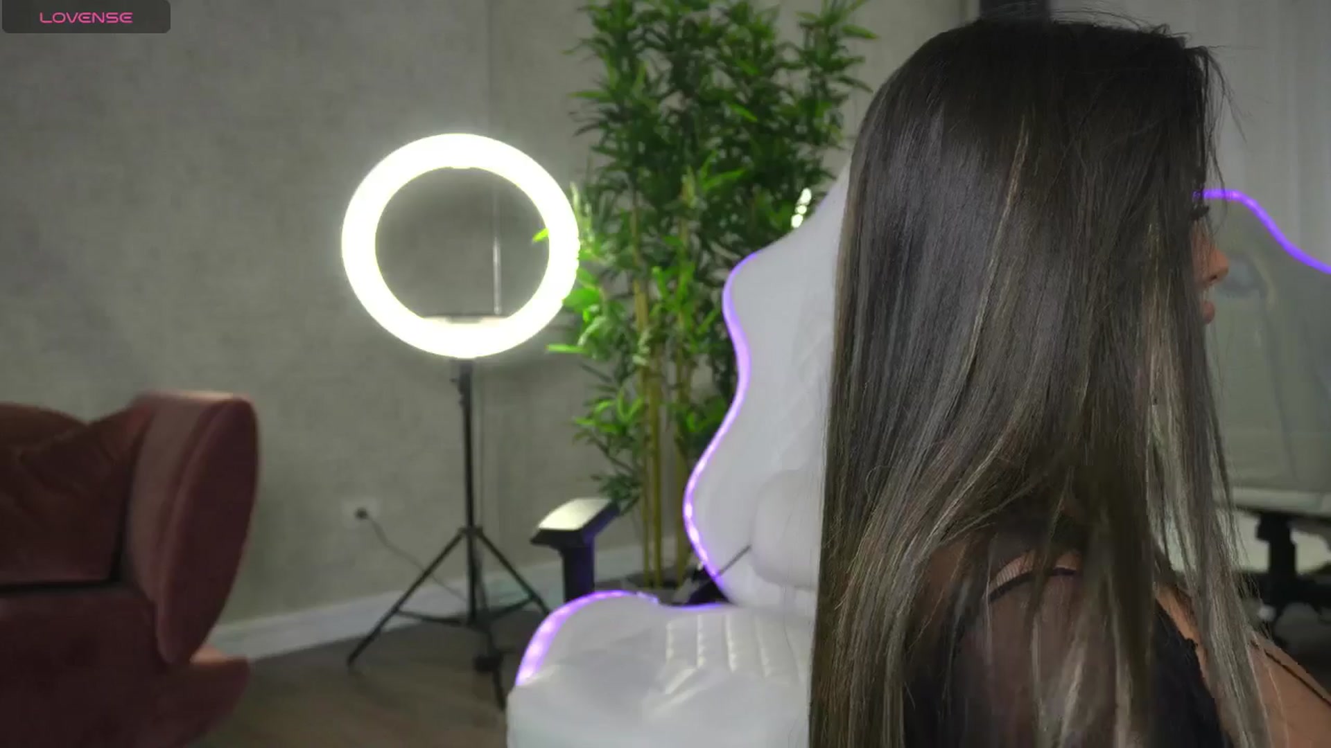 Gallery image thumbnail from Ellaacandy's myfreecams stream on, 07/27/2025, 11:37 image 7 of 20