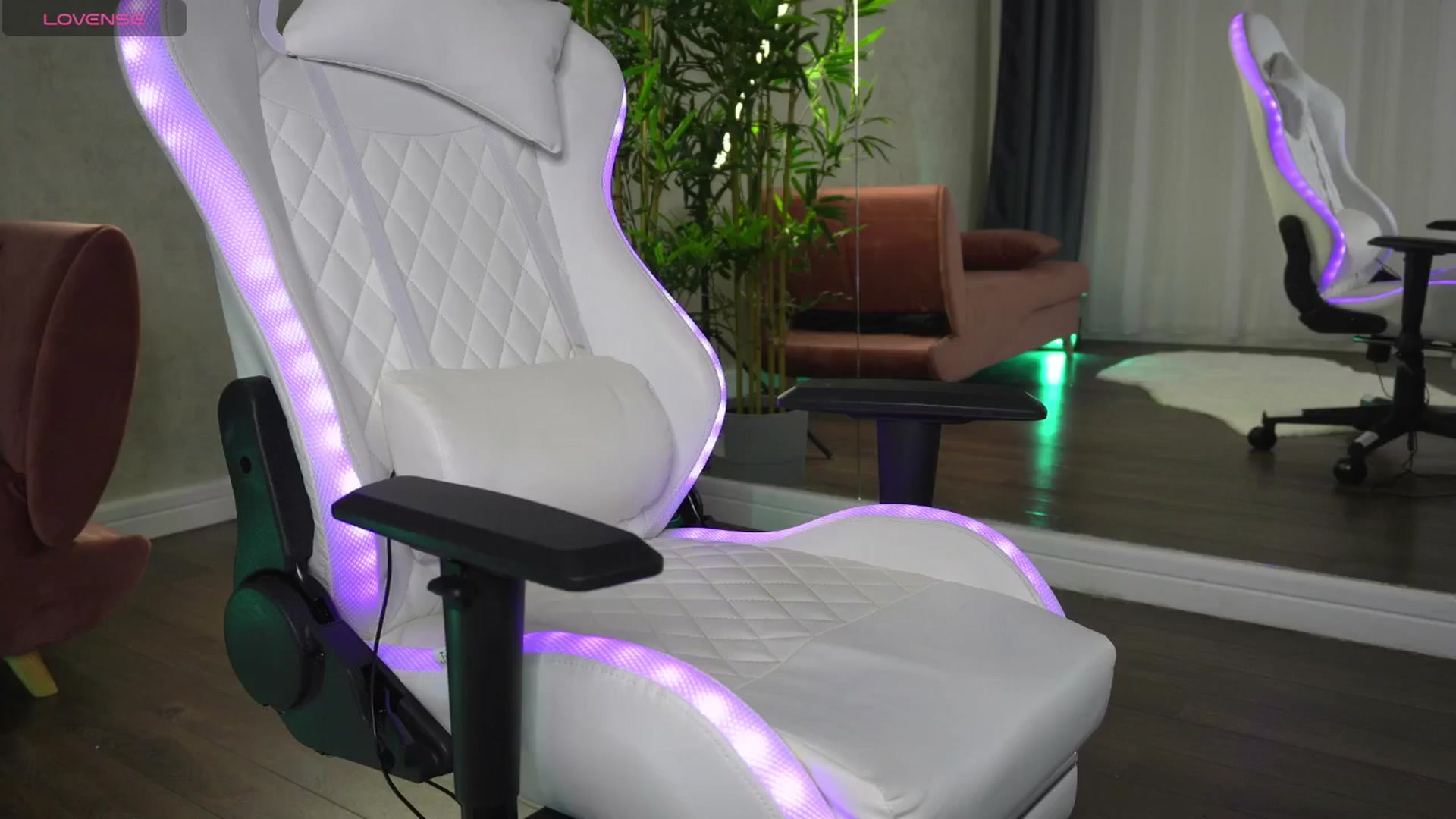 Gallery image thumbnail from Ellaacandy's myfreecams stream on, 07/27/2025, 11:37 image 15 of 20