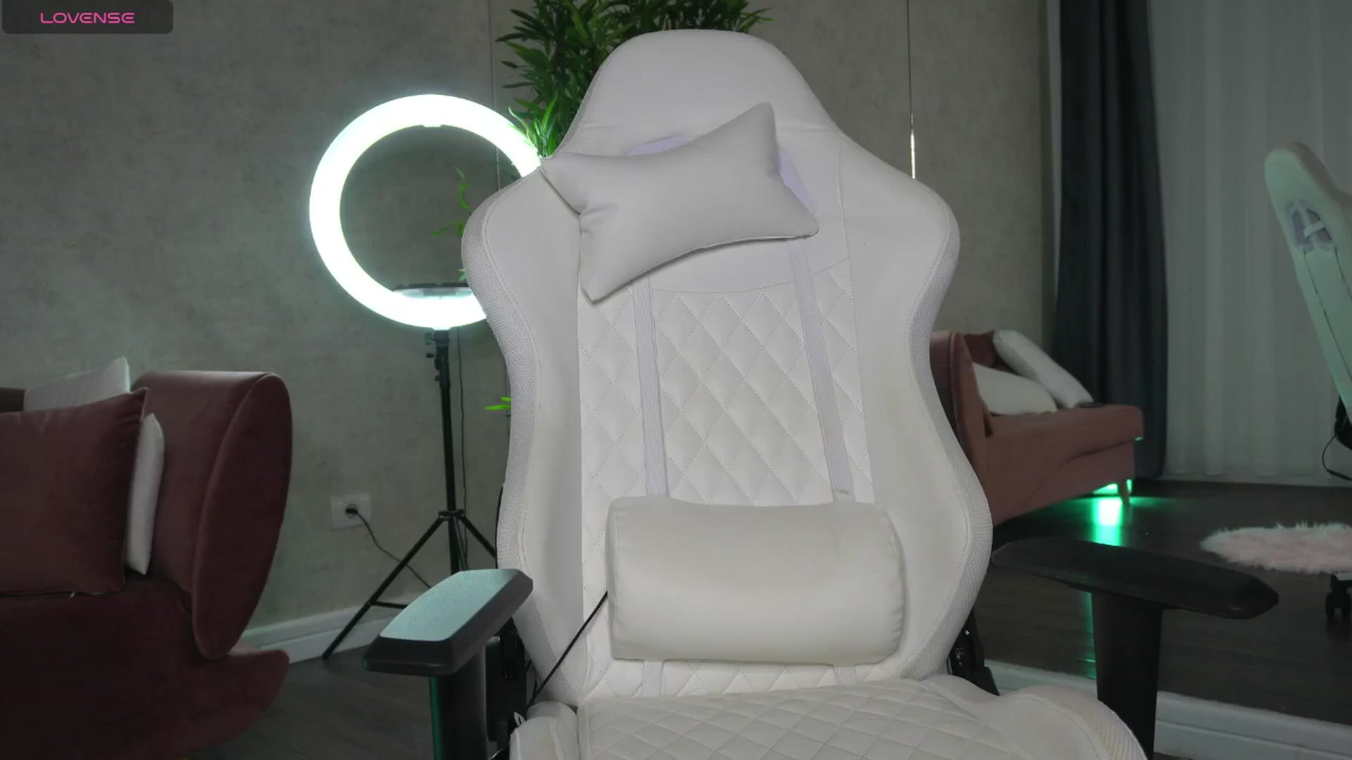 Gallery image thumbnail from Ellaacandy's myfreecams stream on, 08/08/2025, 17:46 image 20 of 20