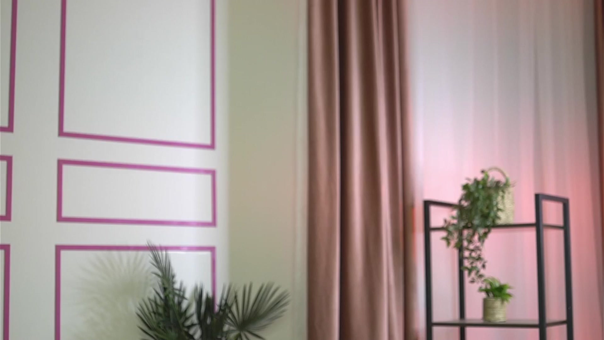 Gallery image thumbnail from Ellaacandy's myfreecams stream on, 04/11/2026, 12:55 image 7 of 20