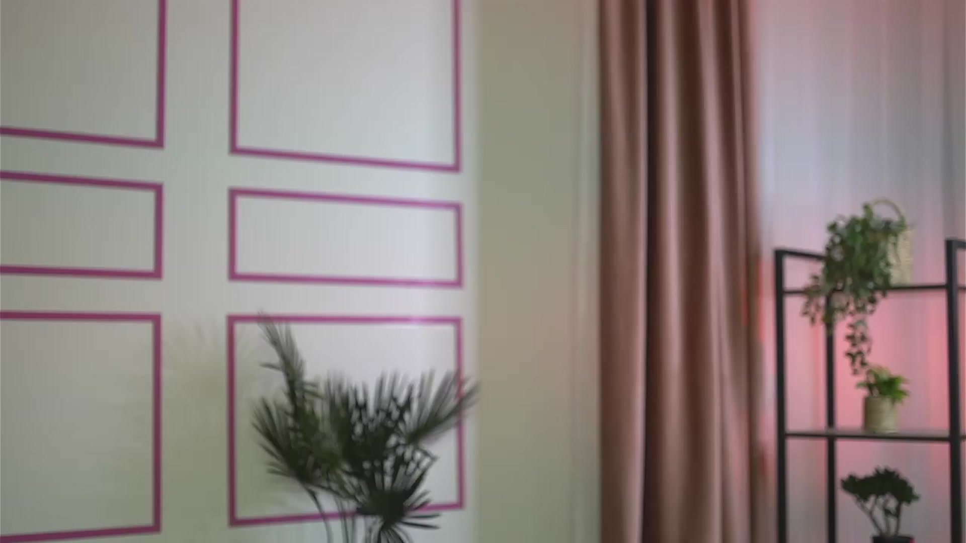 Gallery image thumbnail from Ellaacandy's myfreecams stream on, 05/15/2026, 12:01 image 5 of 20