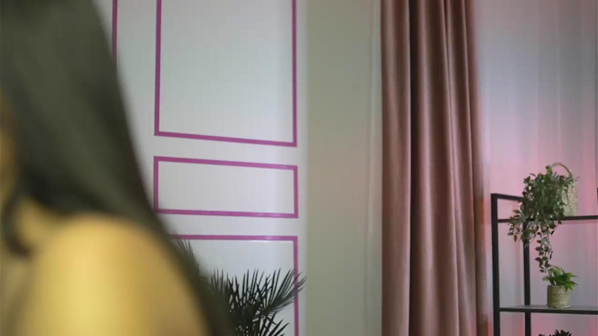 Gallery image thumbnail from Ellaacandy's myfreecams stream on, 05/18/2026, 09:46 image 7 of 20