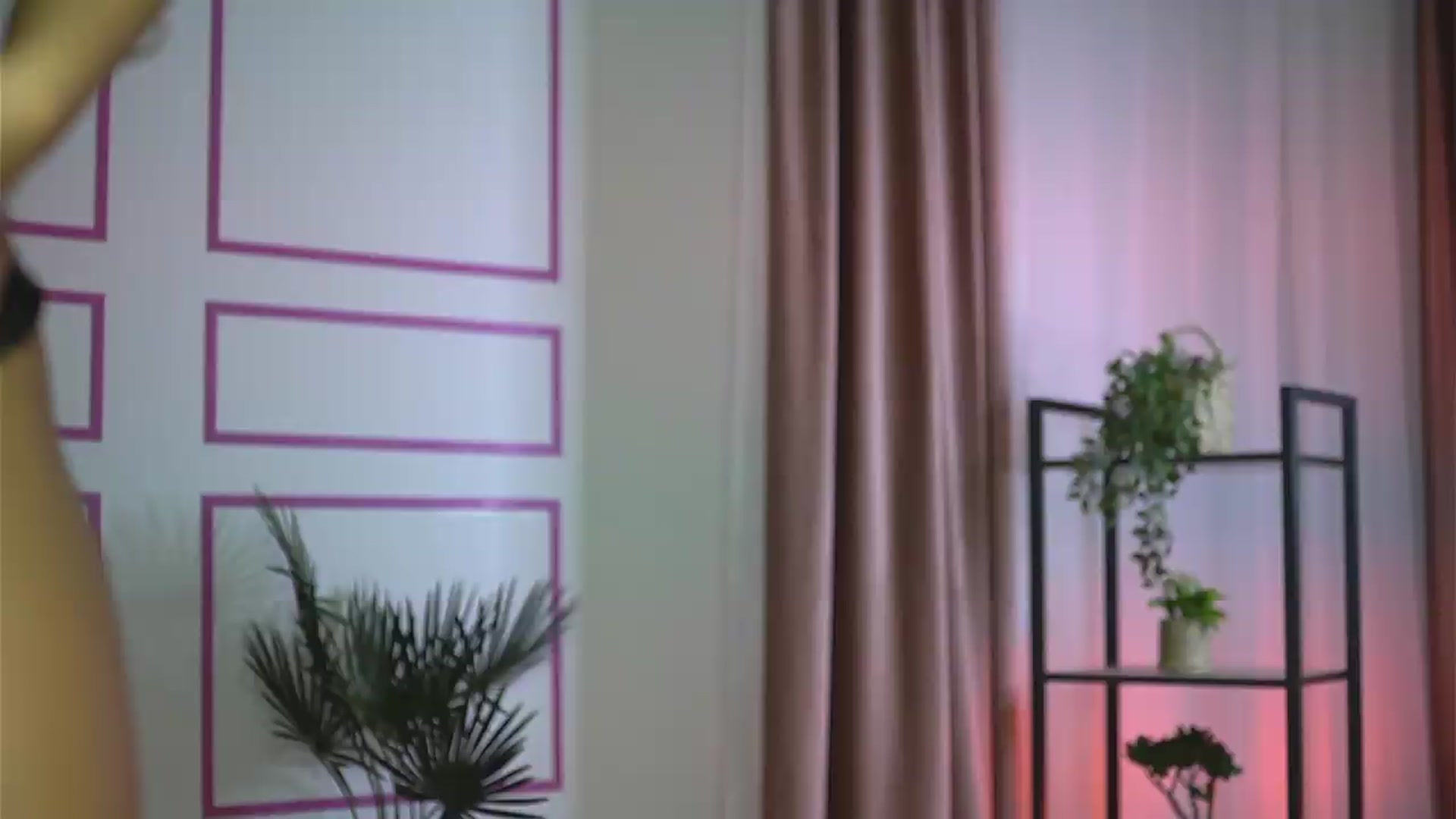 Gallery image thumbnail from Ellaacandy's myfreecams stream on, 05/18/2026, 11:41 image 19 of 20