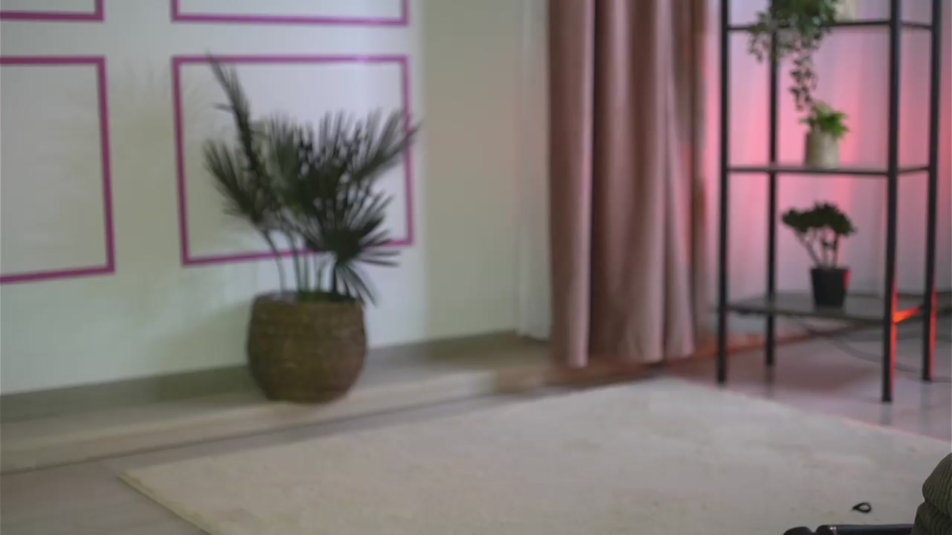 Gallery image thumbnail from Ellaacandy's myfreecams stream on, 05/25/2026, 12:23 image 1 of 20