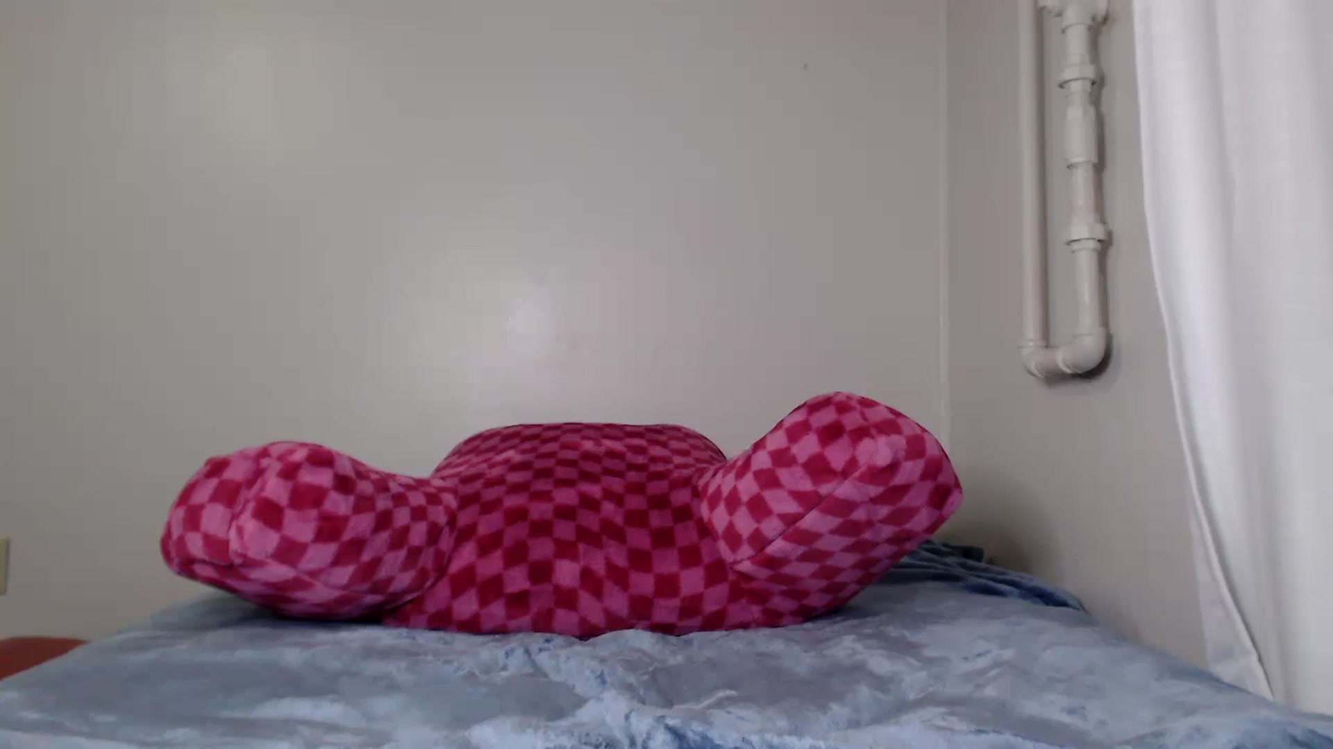 Gallery image thumbnail from Ellavesper's myfreecams stream on, 12/28/2024, 04:13 image 13 of 20