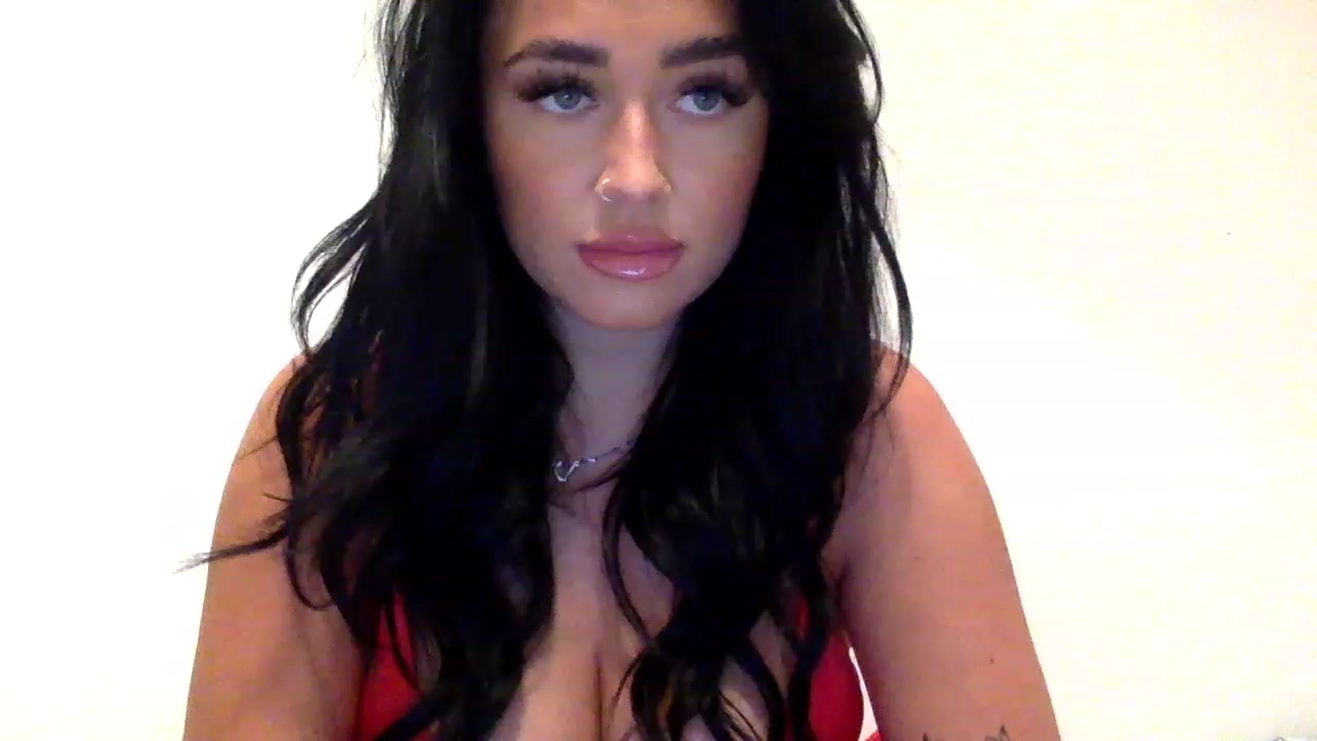 Gallery image thumbnail from ElleBloom's myfreecams stream on, 11/28/2022, 22:15 image 3 of 20