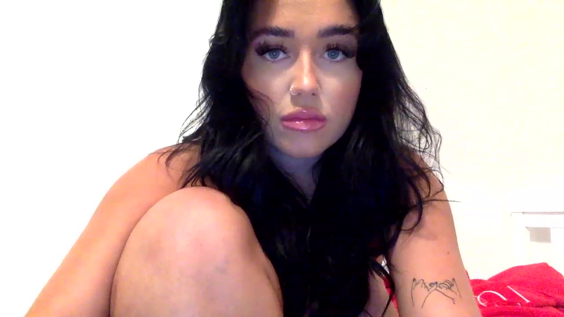 Gallery image thumbnail from ElleBloom's myfreecams stream on, 11/30/2022, 22:00 image 12 of 20