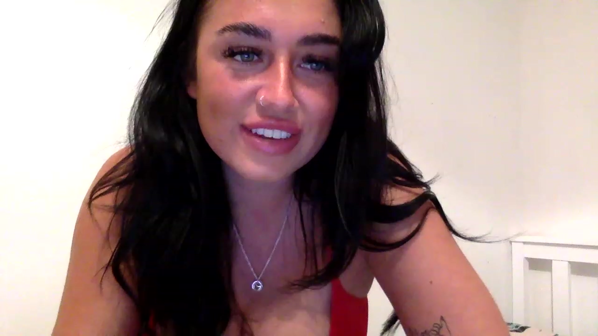 Gallery image thumbnail from ElleBloom's myfreecams stream on, 12/12/2022, 21:52 image 8 of 20