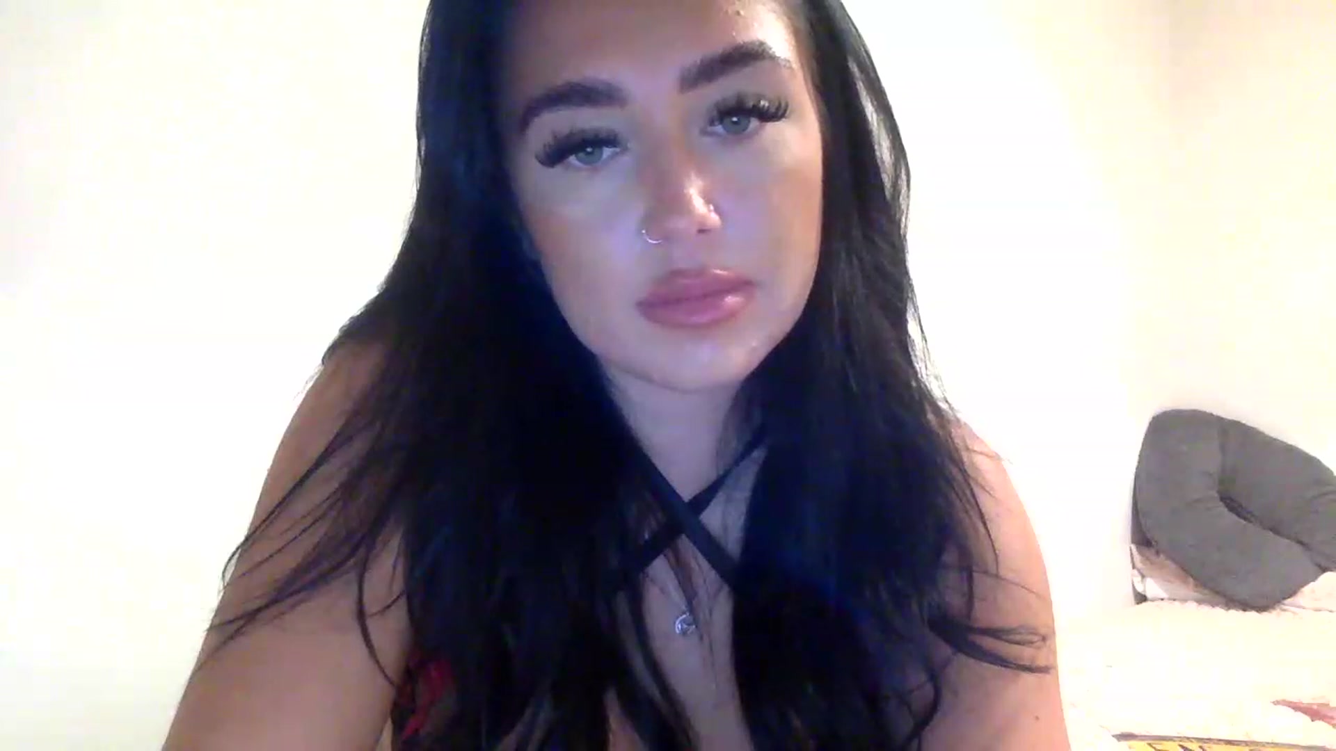Gallery image thumbnail from ElleBloom's myfreecams stream on, 01/03/2023, 22:03 image 20 of 20