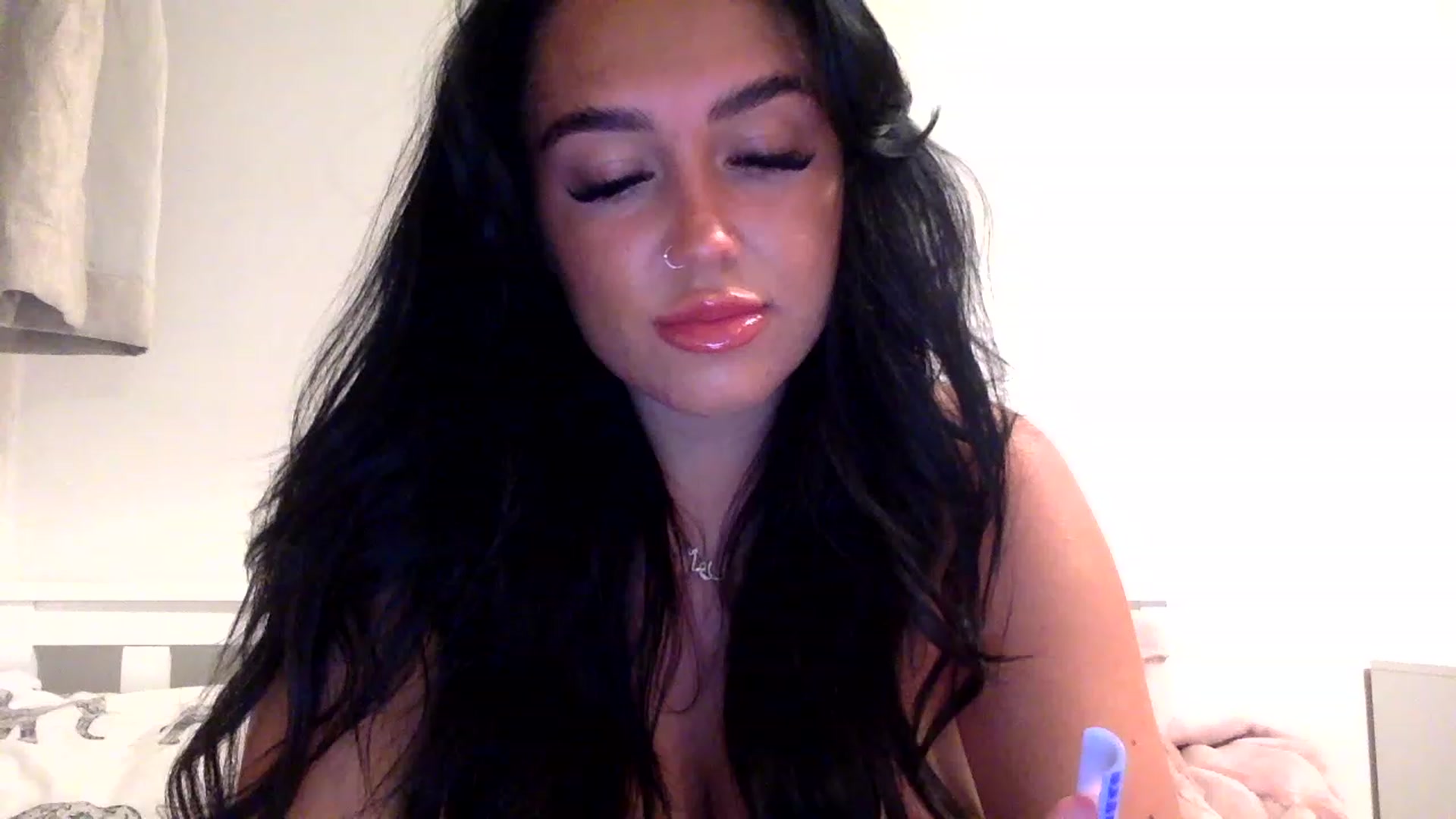 Gallery image thumbnail from ElleBloom's myfreecams stream on, 01/25/2023, 23:11 image 20 of 20