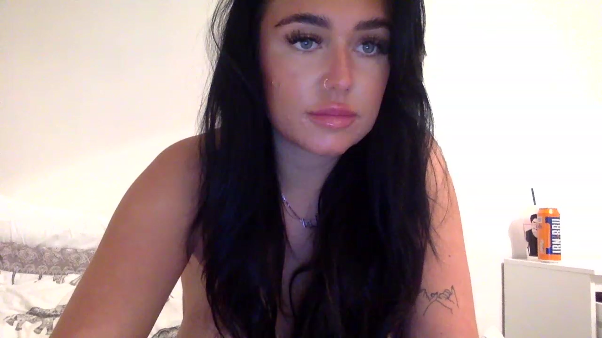 Gallery image thumbnail from ElleBloom's myfreecams stream on, 01/30/2023, 21:50 image 20 of 20