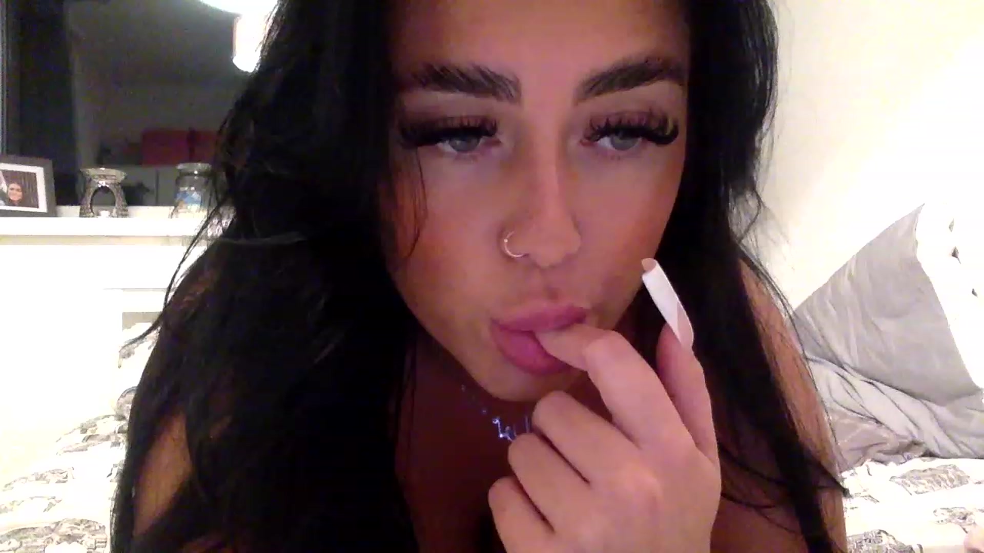 Gallery image thumbnail from ElleBloom's myfreecams stream on, 02/28/2023, 22:33 image 5 of 20
