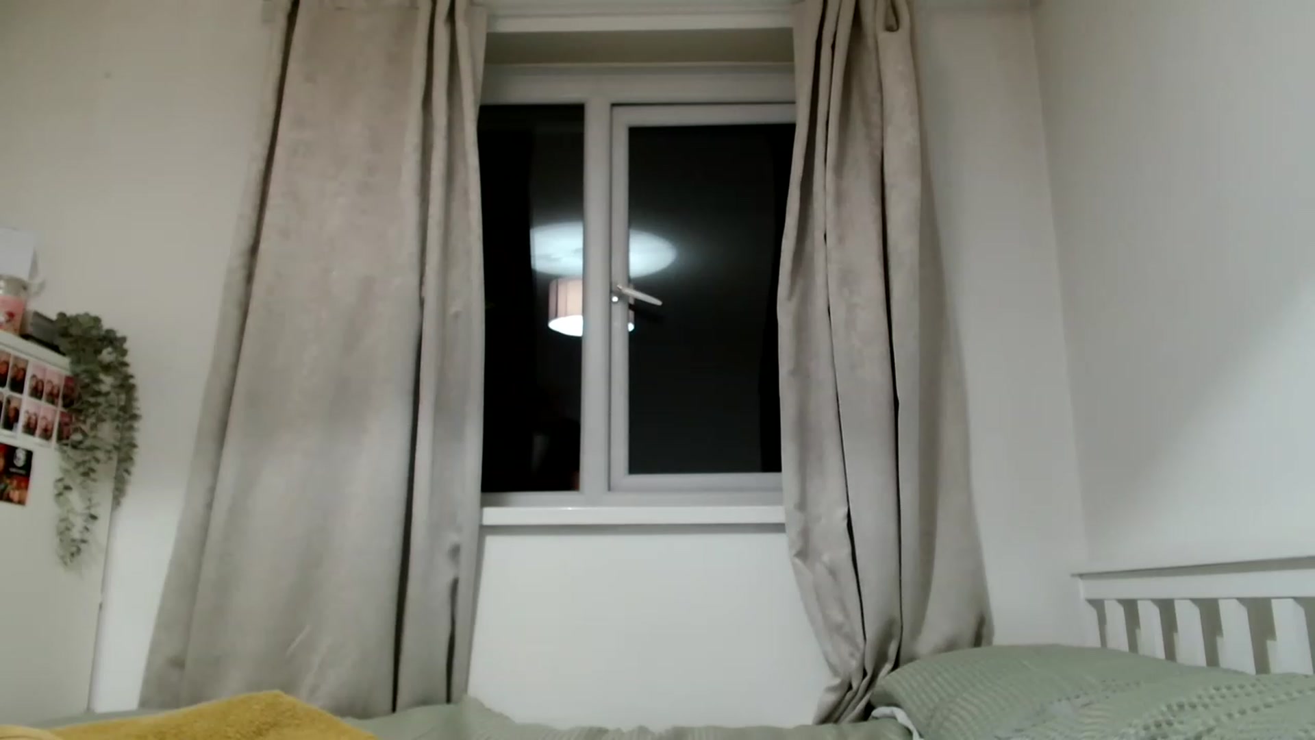 Gallery image thumbnail from ElleBloom's myfreecams stream on, 04/23/2023, 21:38 image 16 of 20