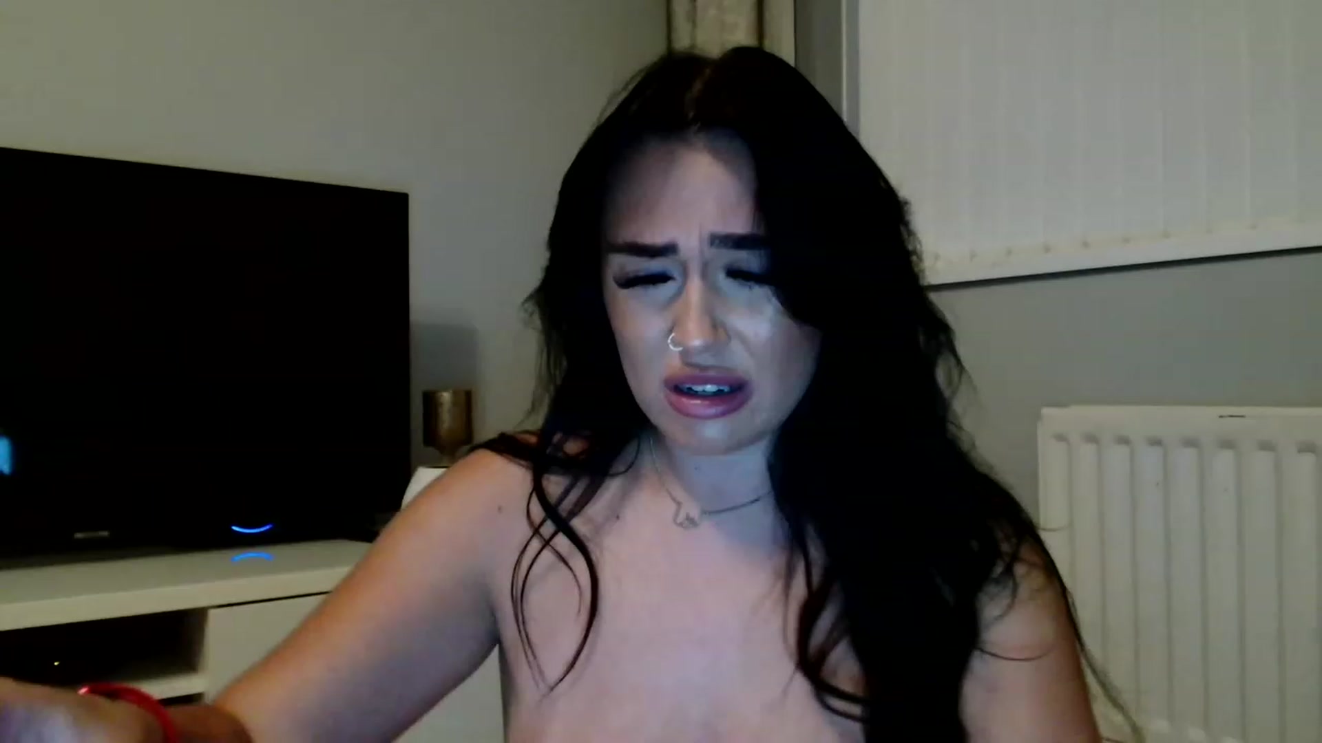 Gallery image thumbnail from ElleBloom's myfreecams stream on, 05/30/2023, 22:18 image 15 of 20