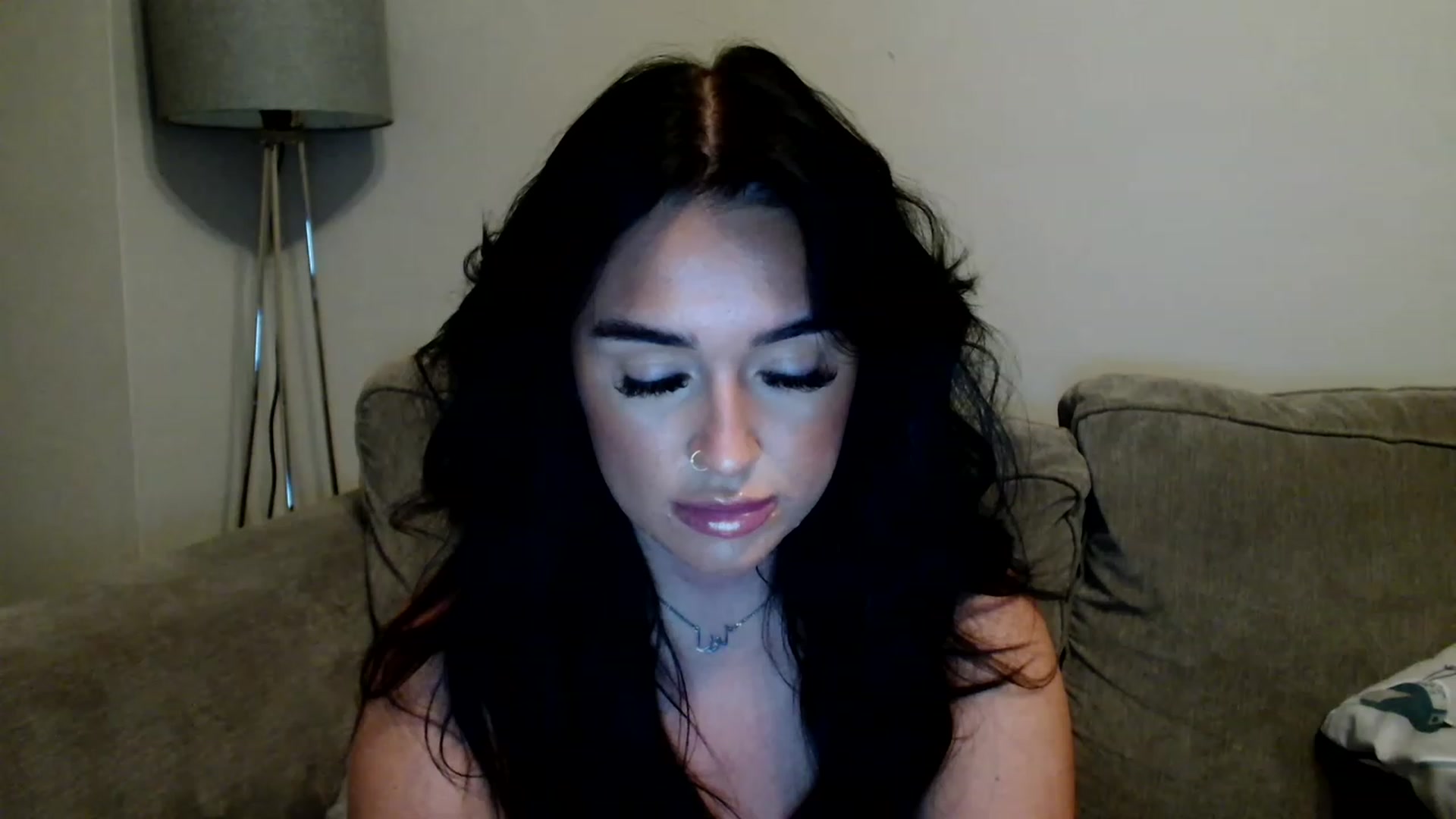 Gallery image thumbnail from ElleBloom's myfreecams stream on, 05/31/2023, 21:39 image 13 of 20