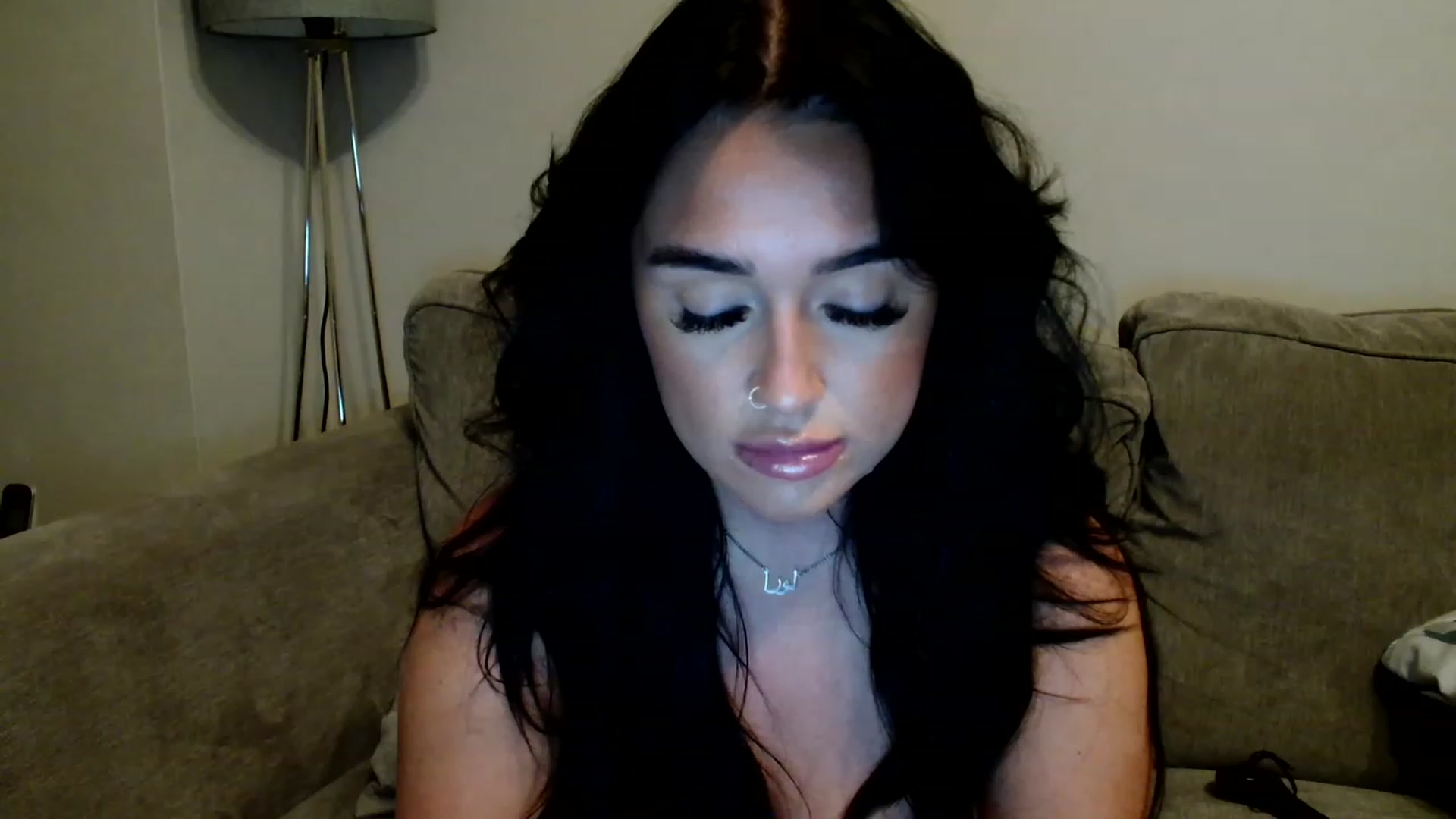 Gallery image thumbnail from ElleBloom's myfreecams stream on, 05/31/2023, 21:39 image 12 of 20
