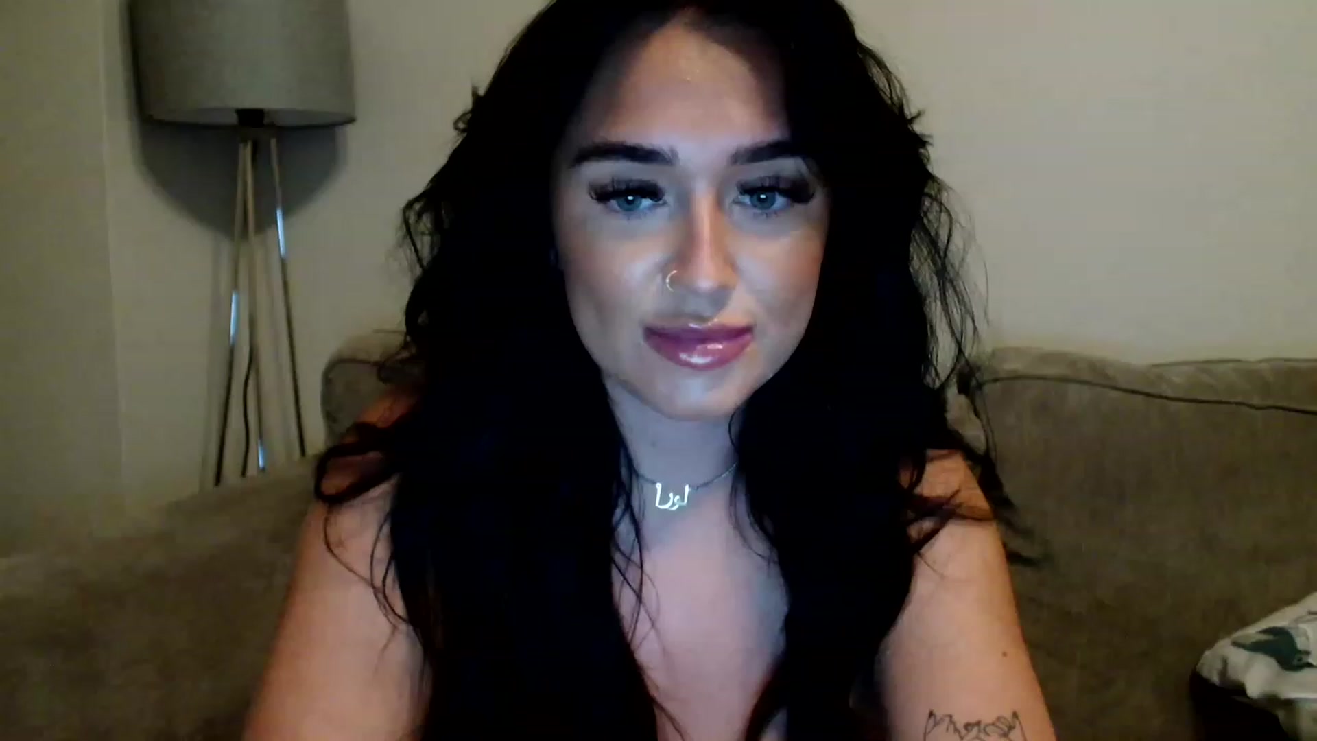 Gallery image thumbnail from ElleBloom's myfreecams stream on, 05/31/2023, 21:39 image 15 of 20