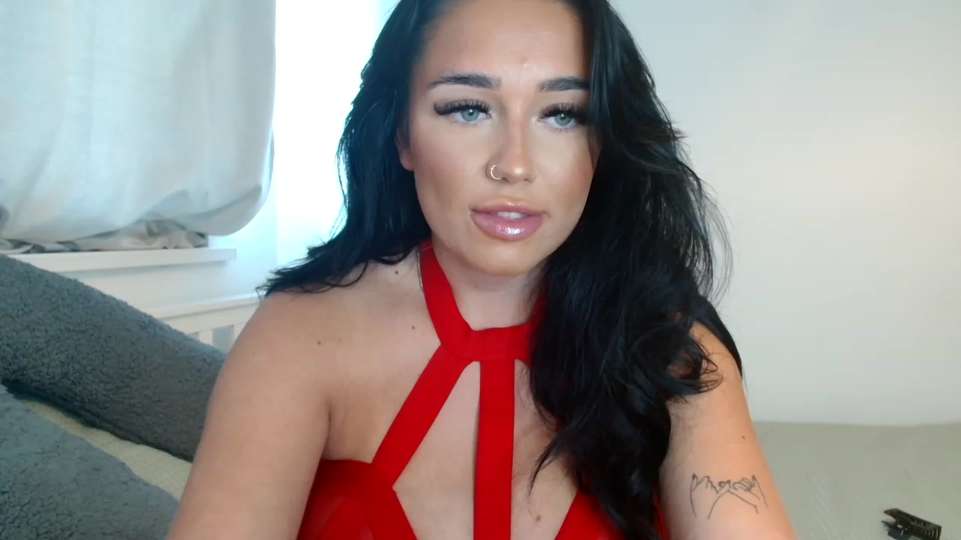 Gallery image thumbnail from ElleBloom's myfreecams stream on, 06/12/2023, 14:30 image 18 of 20