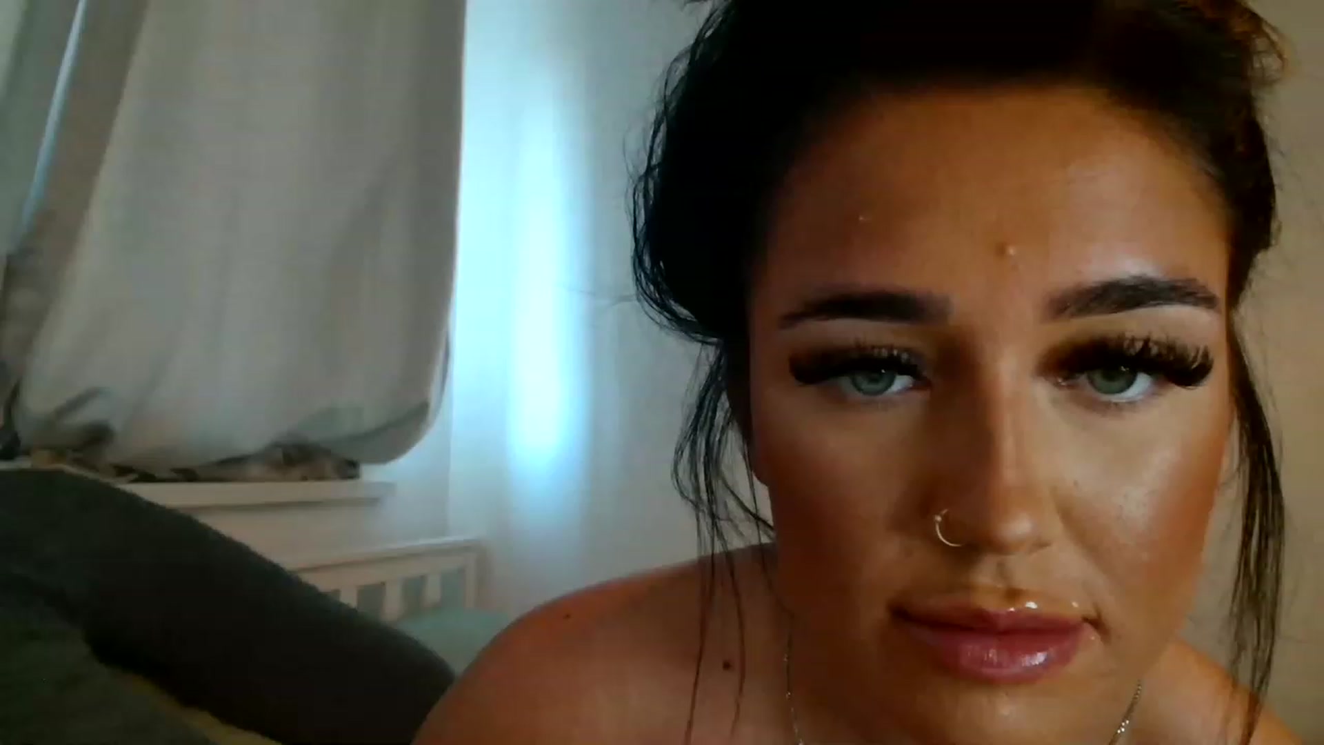 Gallery image thumbnail from ElleBloom's myfreecams stream on, 06/12/2023, 15:03 image 10 of 20