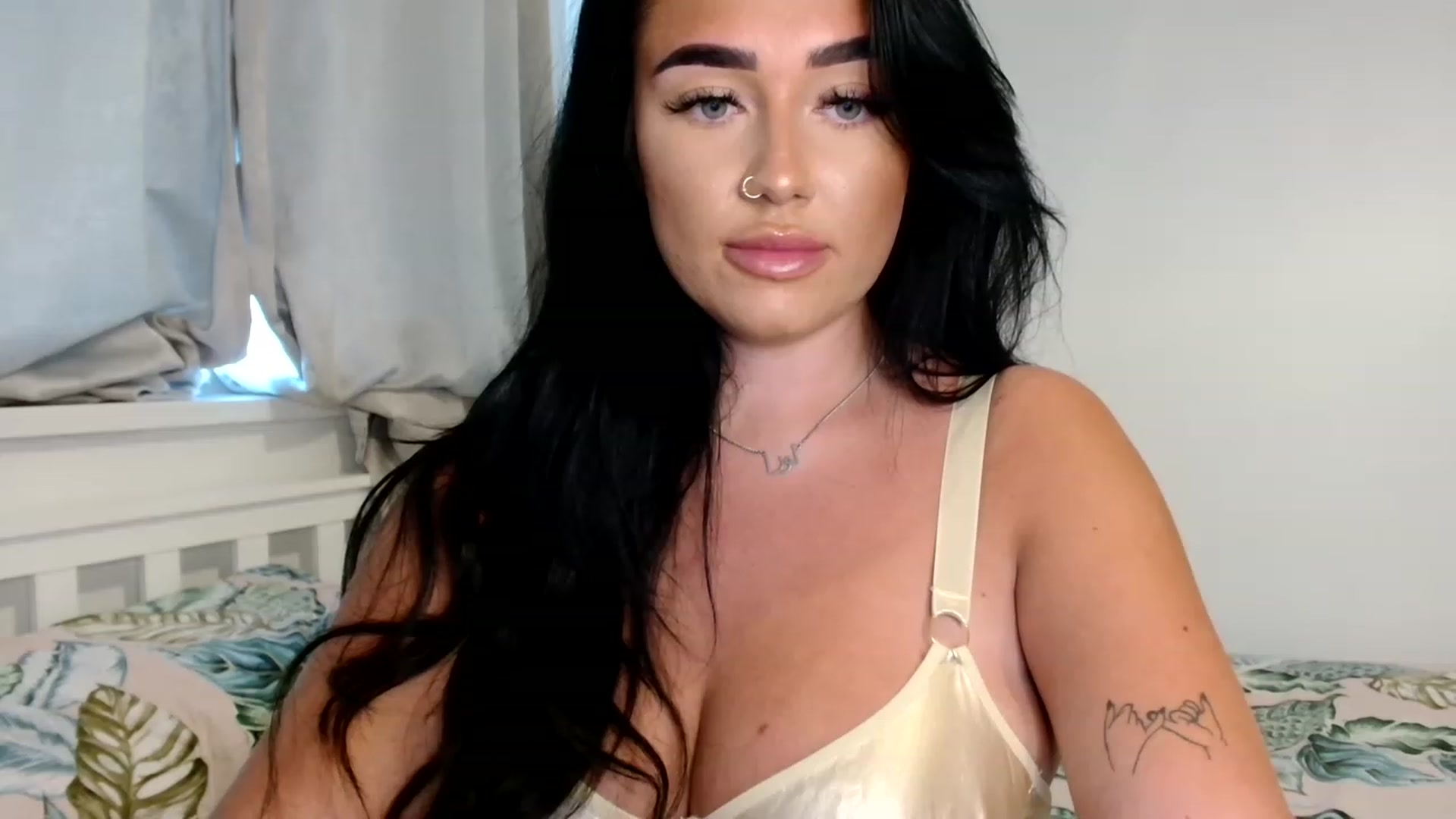 Gallery image thumbnail from ElleBloom's myfreecams stream on, 06/19/2023, 20:58 image 12 of 20