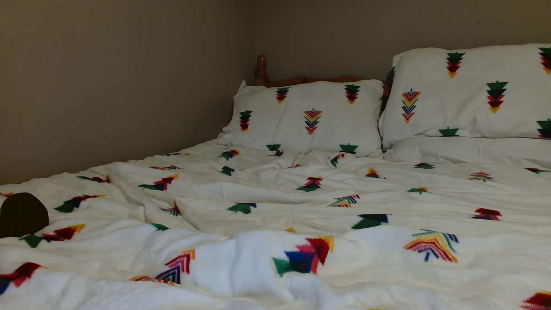 Gallery image thumbnail from ElleBloom's myfreecams stream on, 01/03/2024, 22:20 image 20 of 20