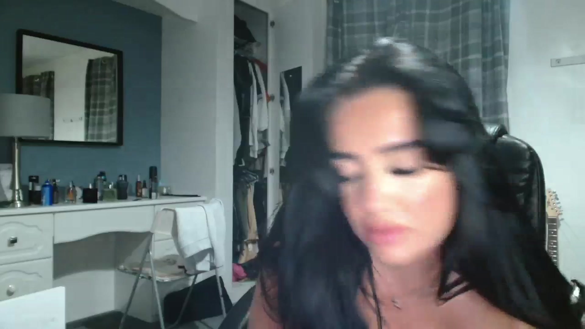 Gallery image thumbnail from ElleBloom's myfreecams stream on, 01/08/2024, 23:36 image 14 of 20